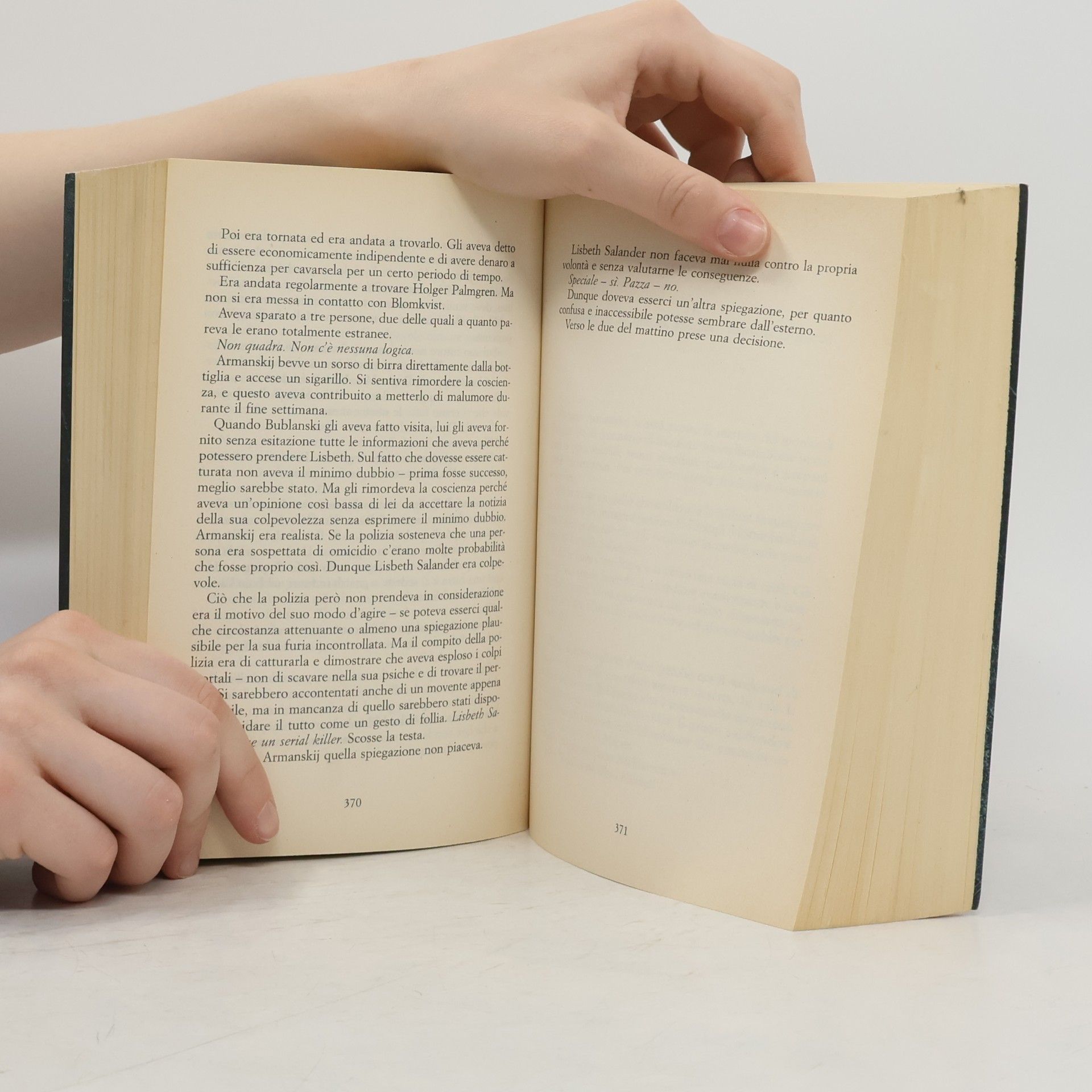 Stieg Larsson La ragazza che giocava con il fuoco