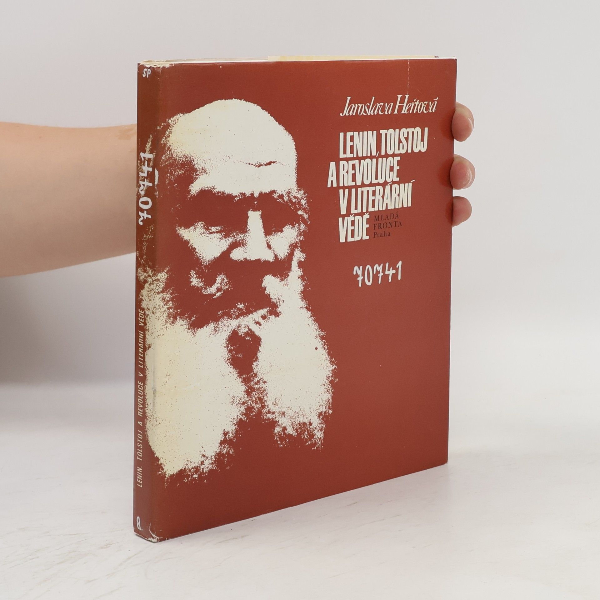 Jaroslava Heřtová Lenin, Tolstoj a revoluce v literární vědě