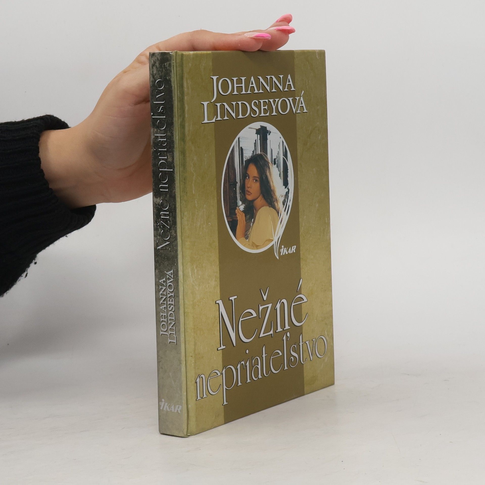 Johanna Lindsey Nežné nepriateľstvo