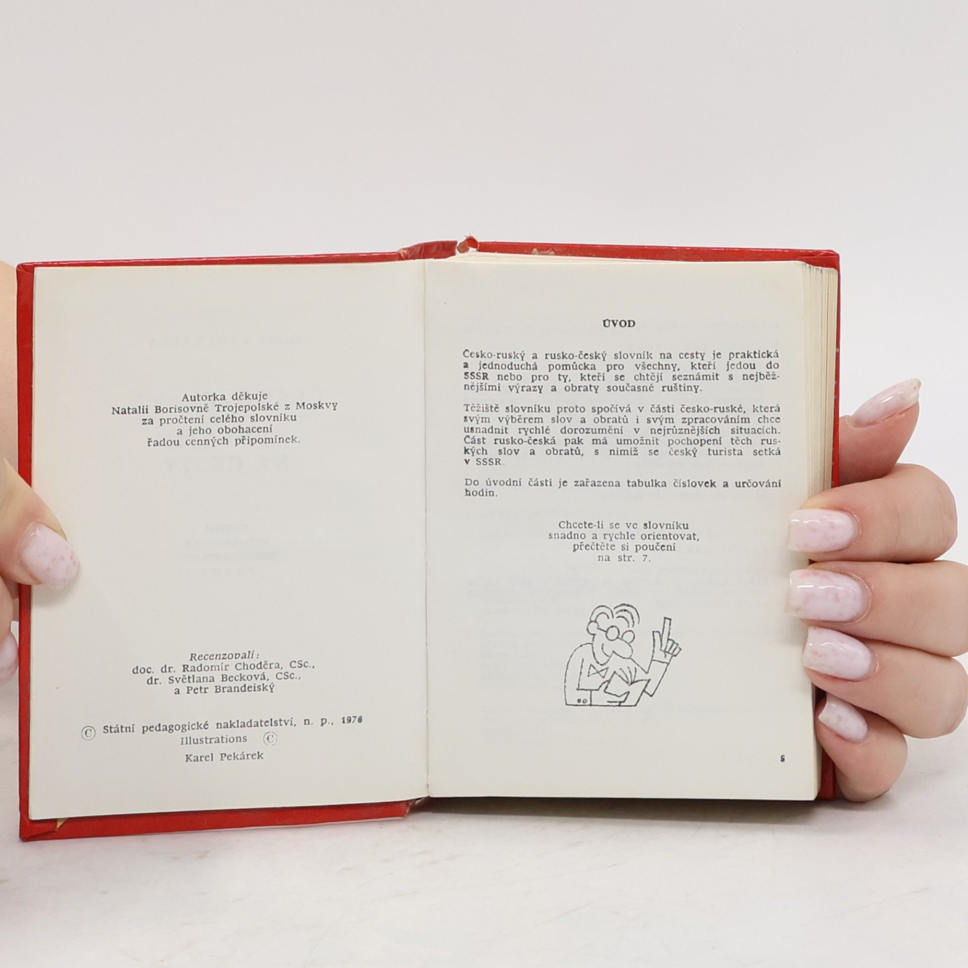Autores varios Rusko-český a česko-ruský slovník na cesty
