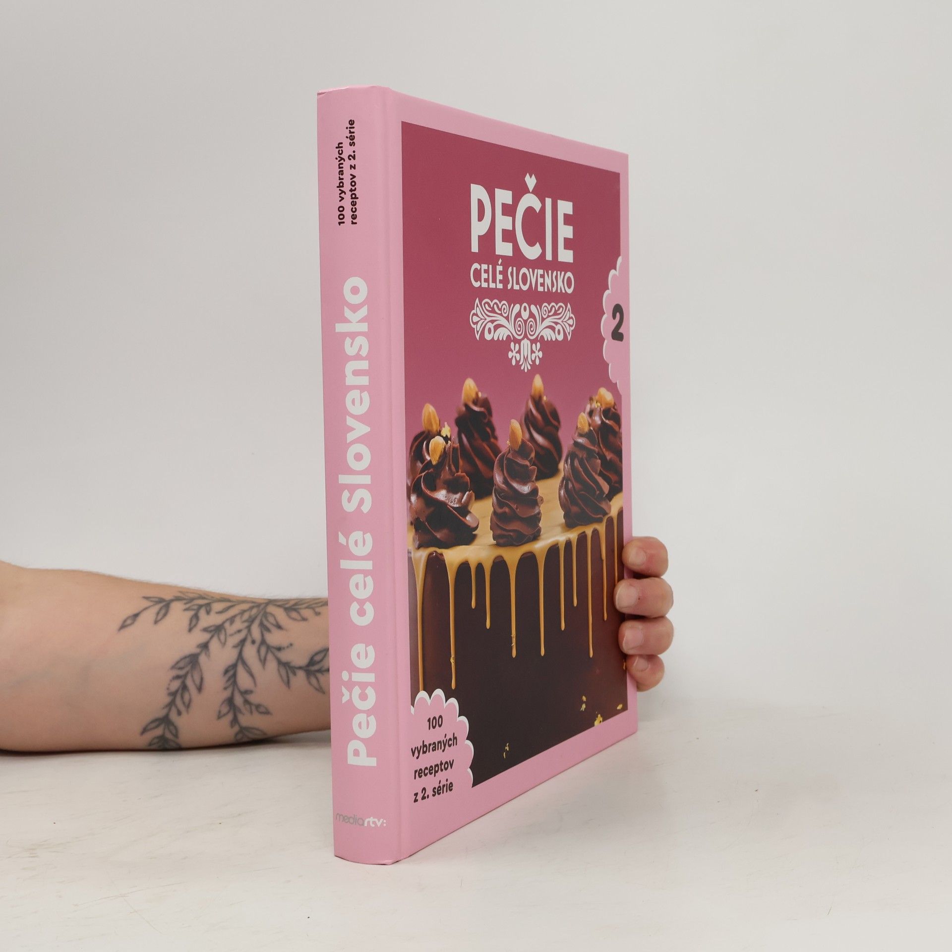 Various authors Pečie celé Slovensko 2