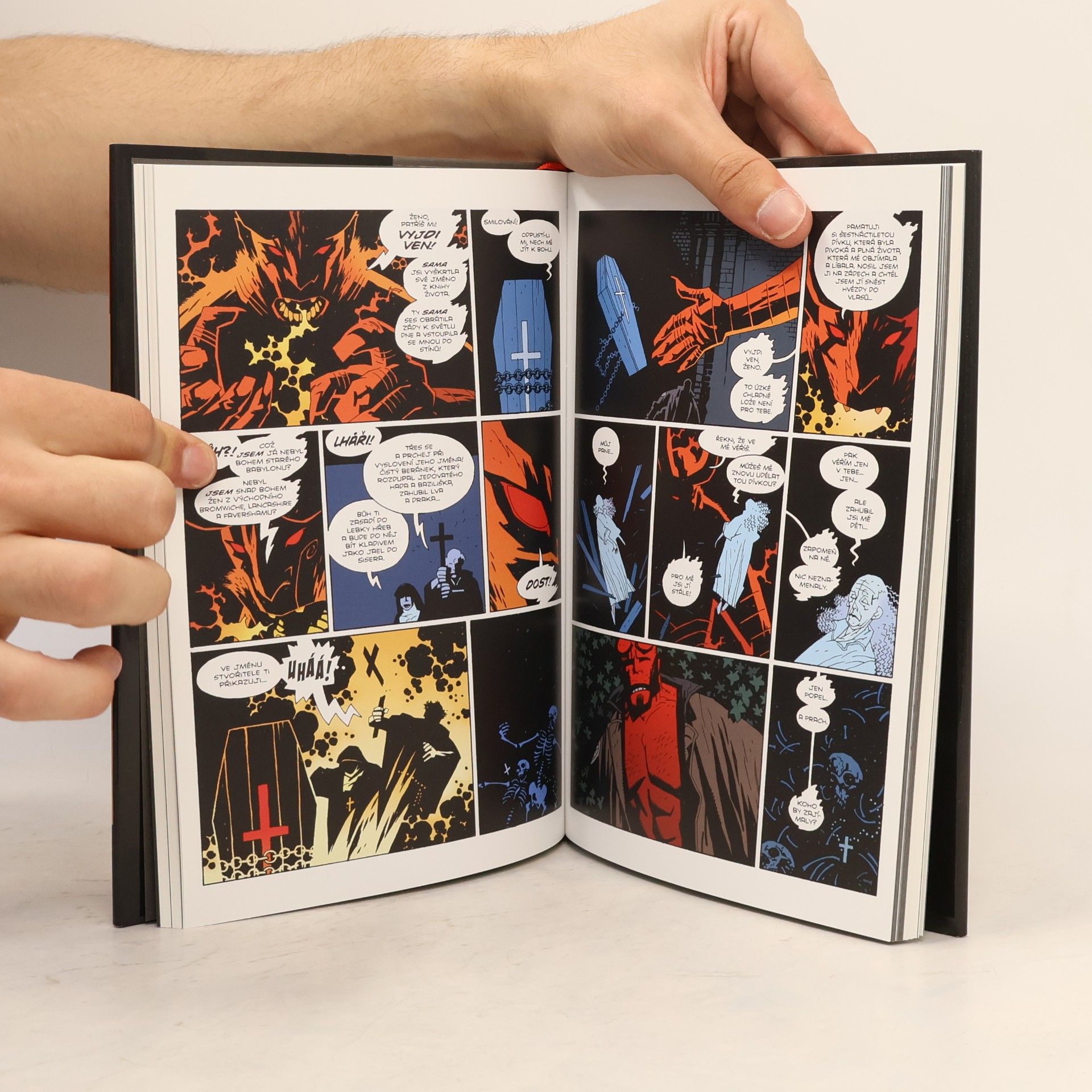 Mike Mignola Hellboy. Spoutaná rakev a další příběhy