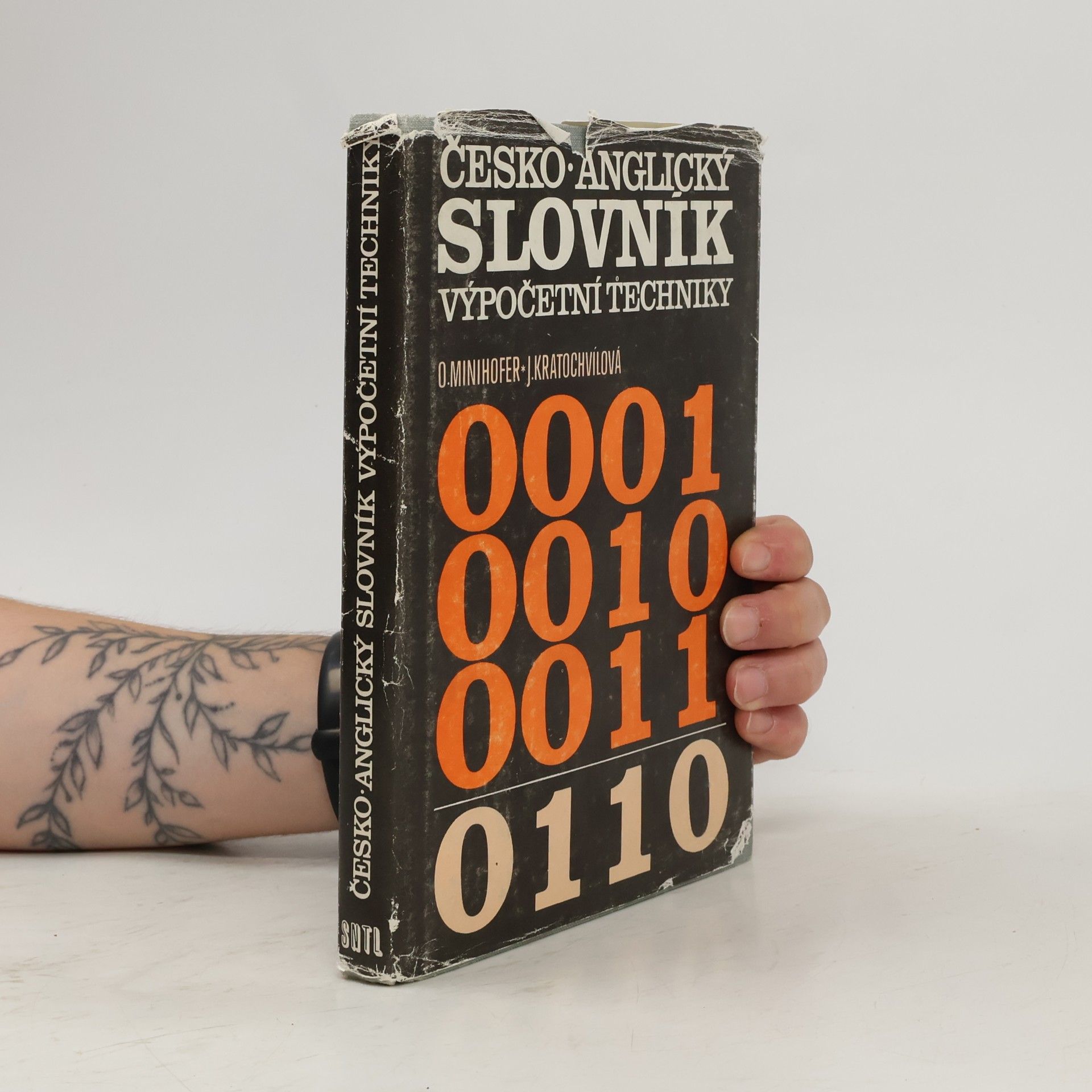 Oldřich Minihofer Česko-anglický slovník výpočetní techniky