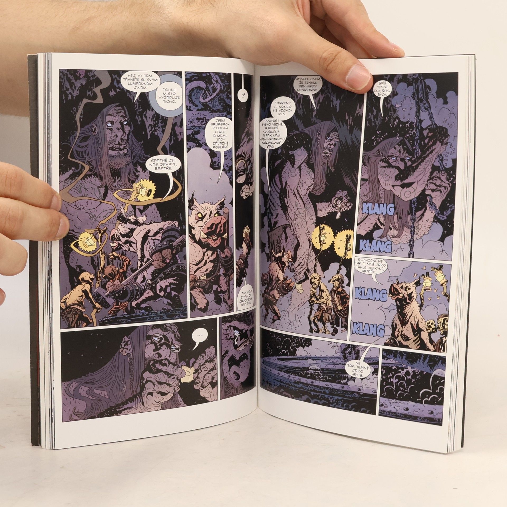 Mike Mignola Hellboy. Temnota vábí