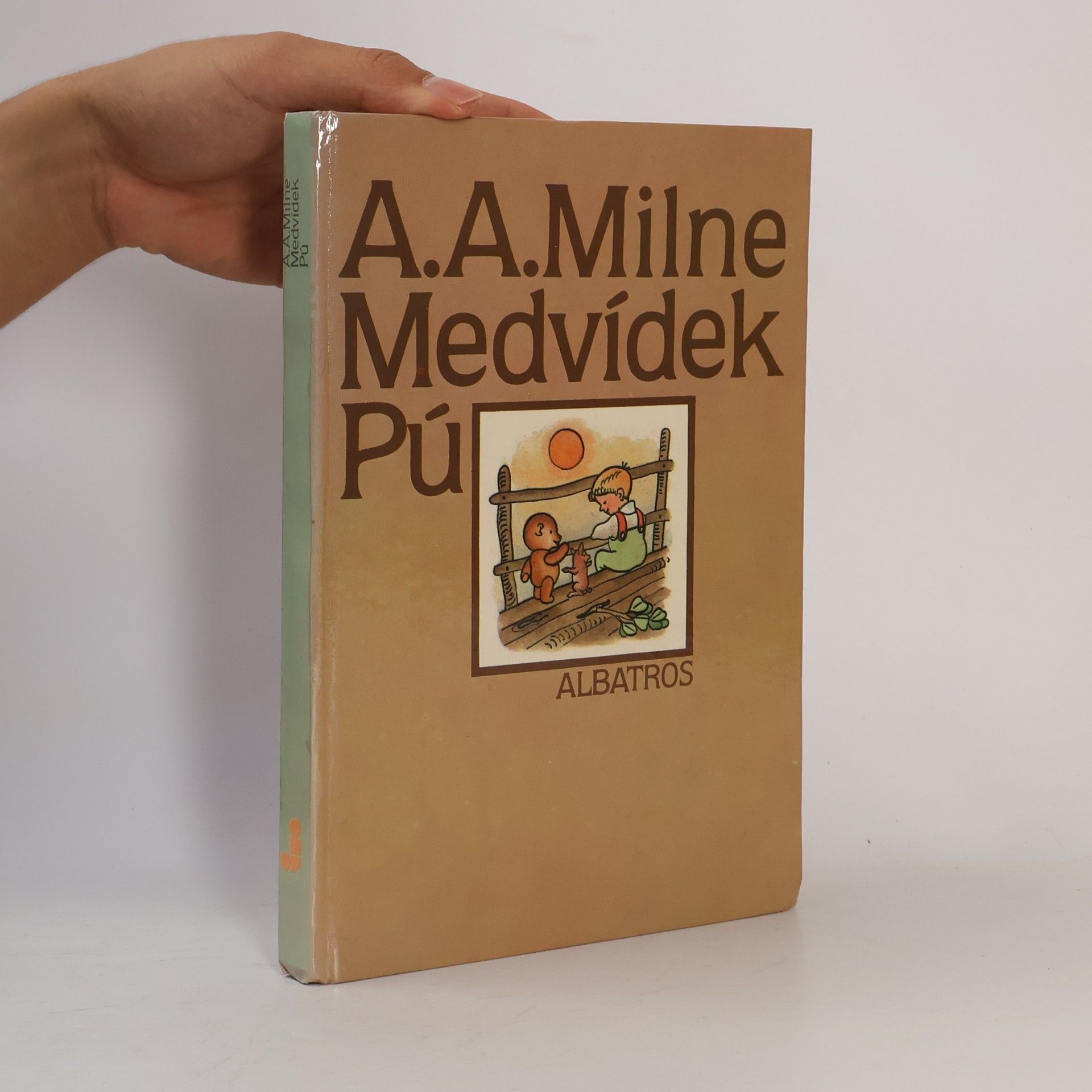 Alan Alexander Milne Medvídek Pú