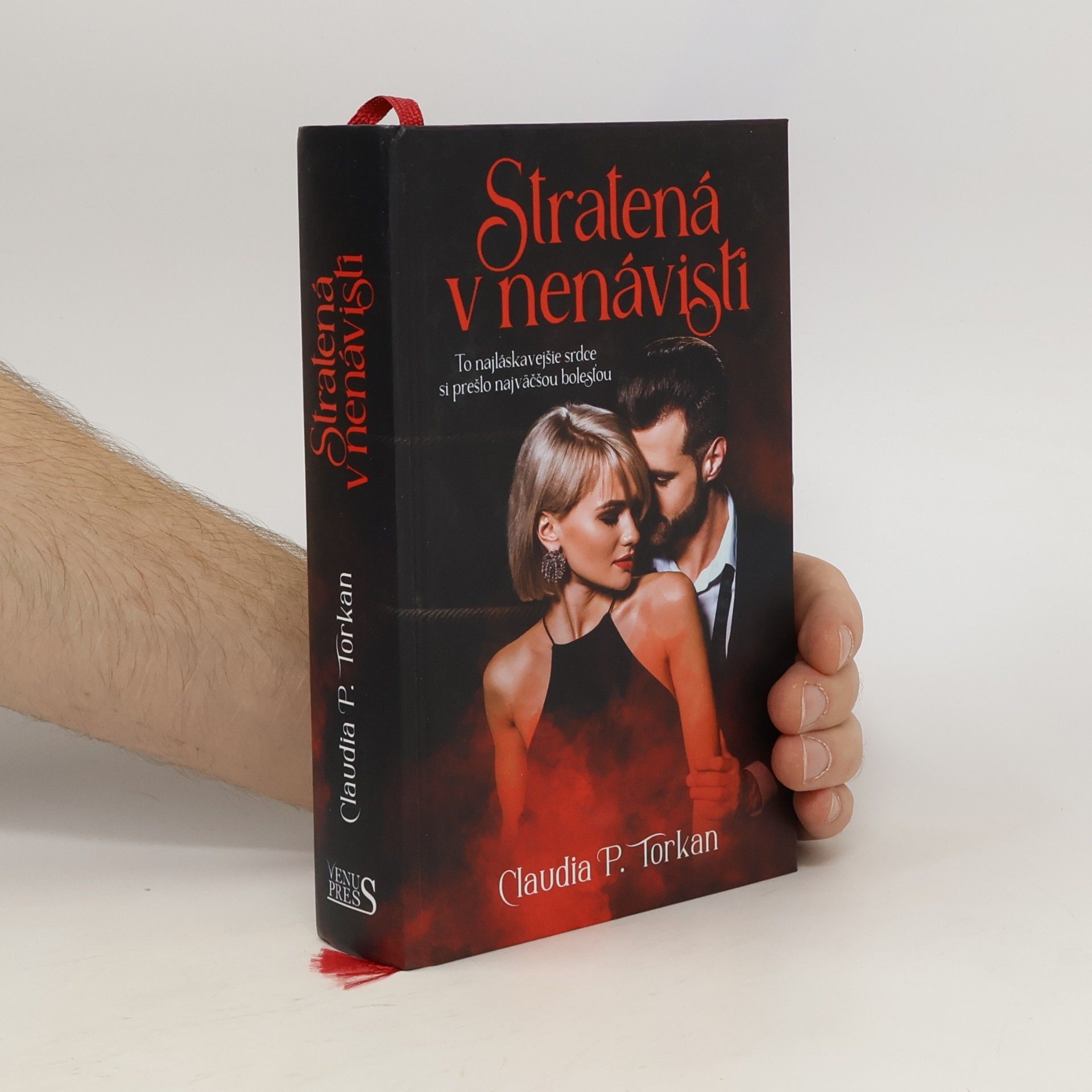 Claudia P. Torkan Stratená v nenávisti