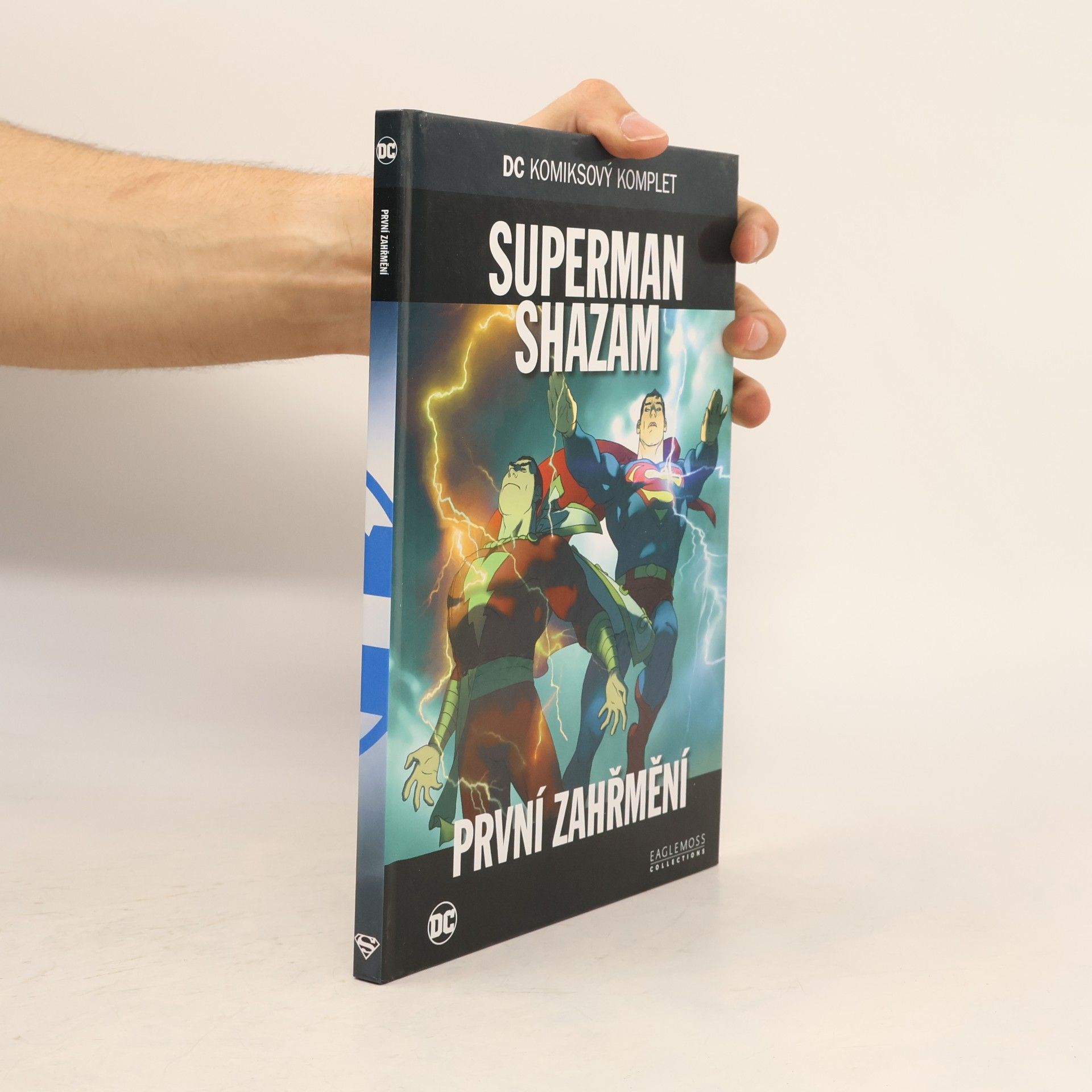 Various authors Superman. Shazam. První zahřmění