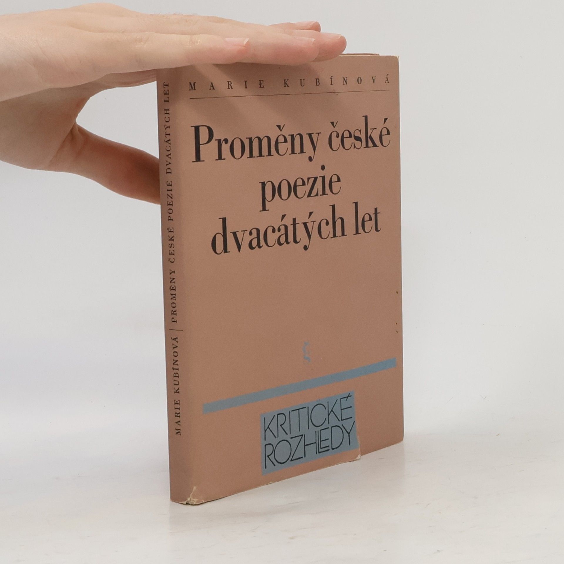 Marie Kubinová Proměny české poezie dvacátých let