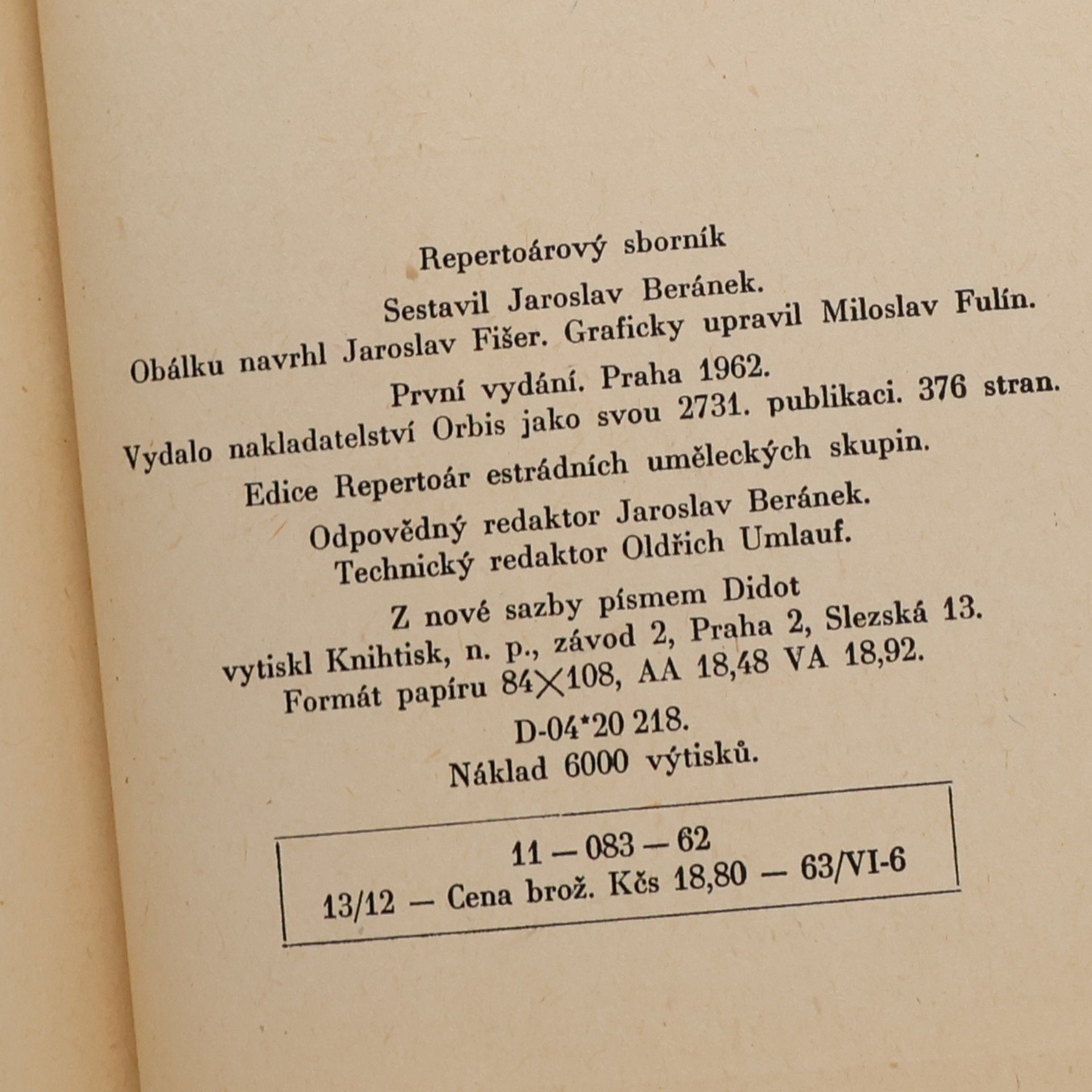 Various authors Říjen 1917