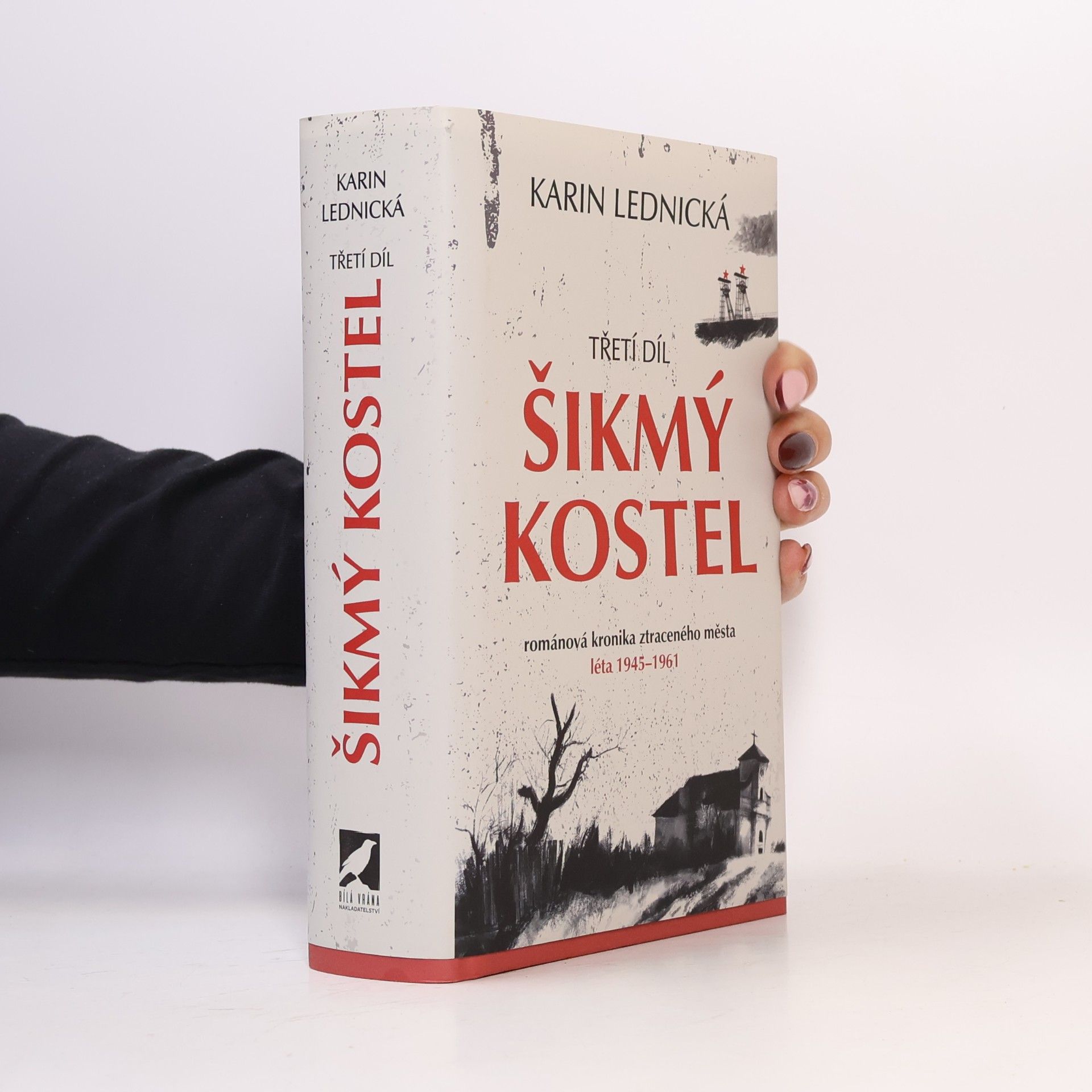 Karin Lednická Šikmý kostel 3