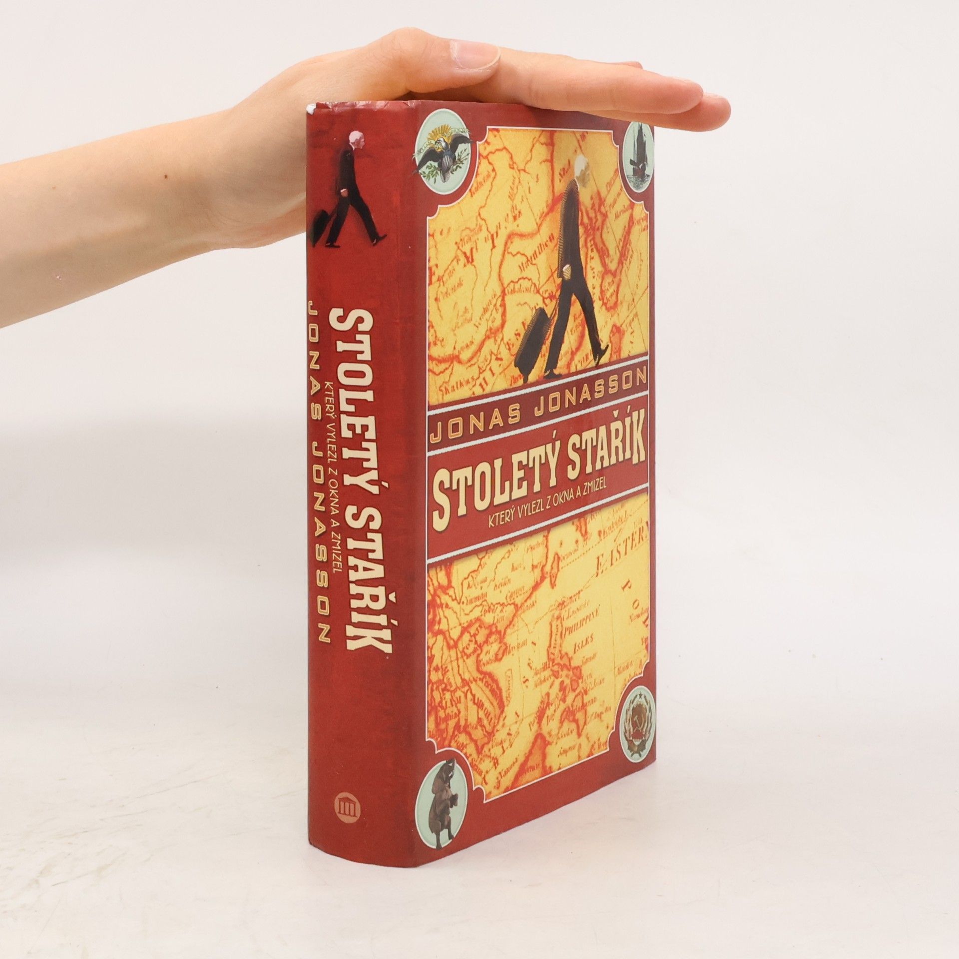Jonas Jonasson Stoletý stařík, který vylezl z okna a zmizel