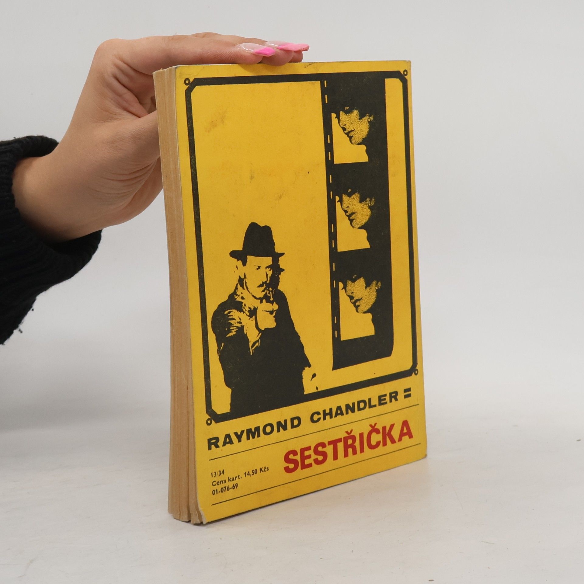 Raymond Chandler Sestřička