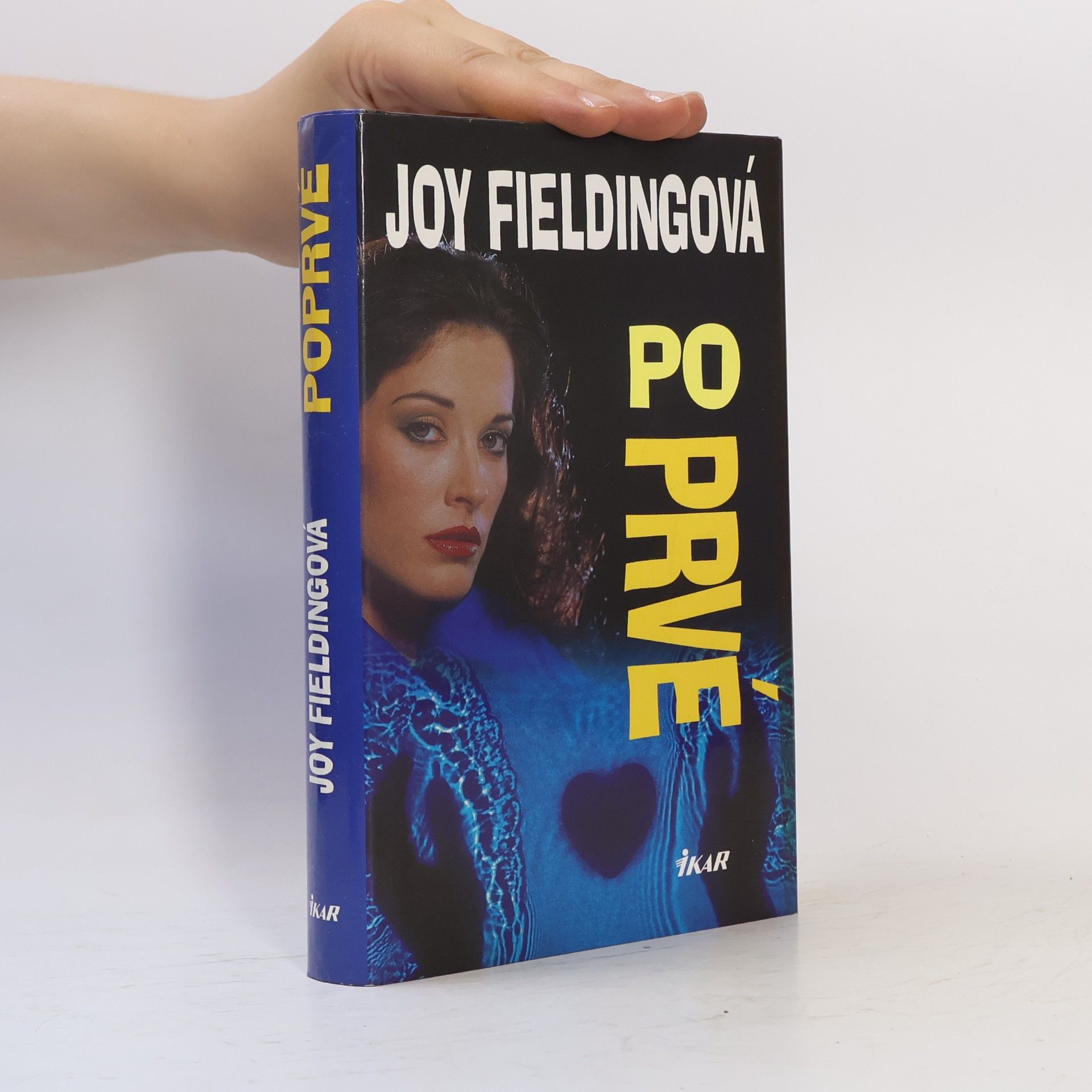 Joy Fielding Poprvé