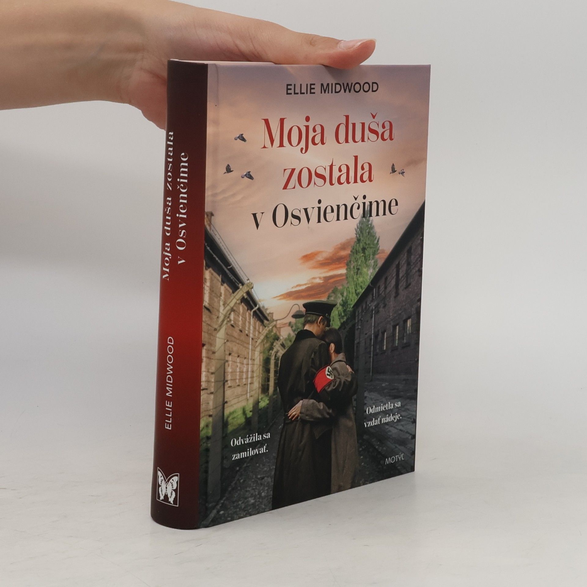 Ellie Midwood Moja duša zostala v Osvienčime
