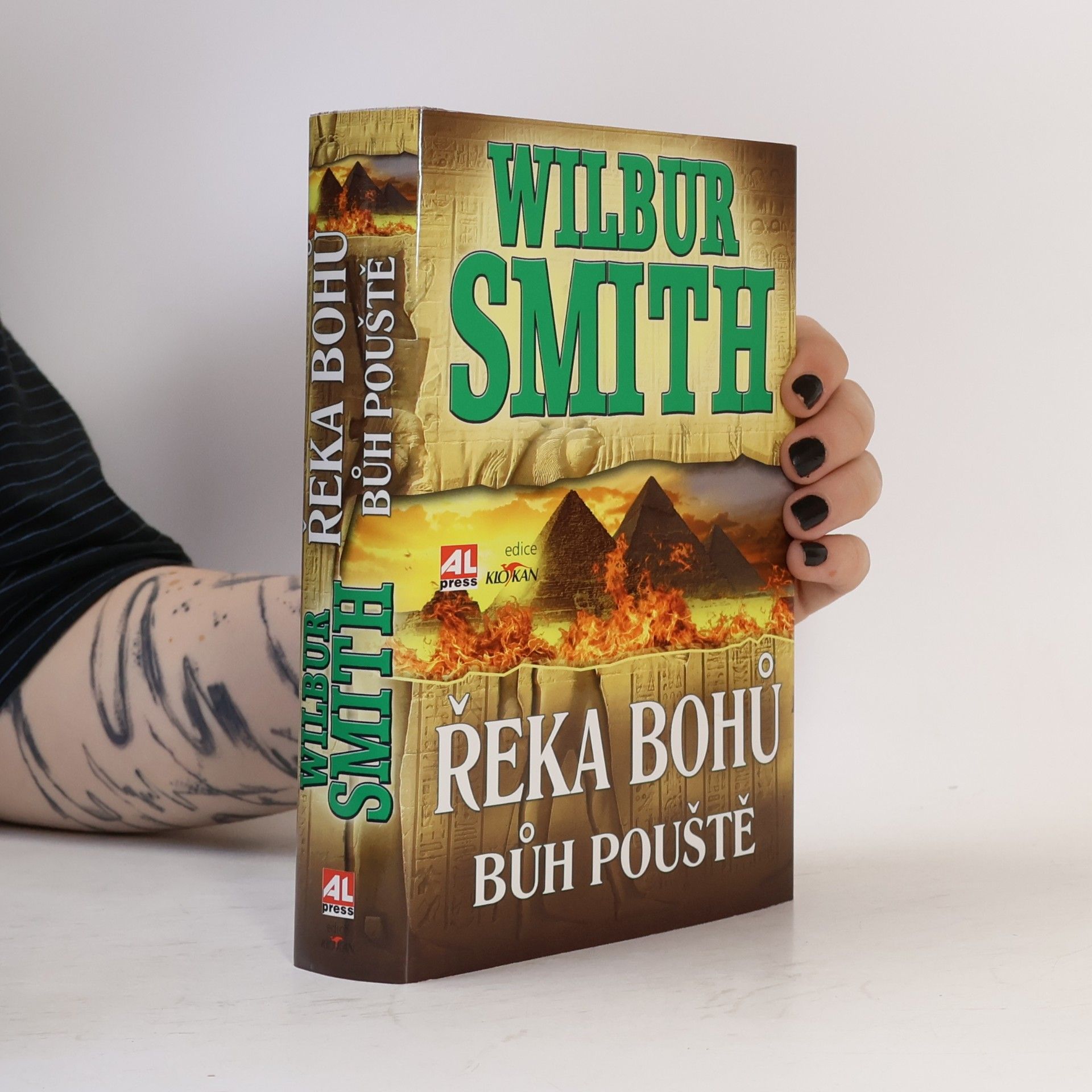 Wilbur Smith Řeka bohů. Bůh pouště