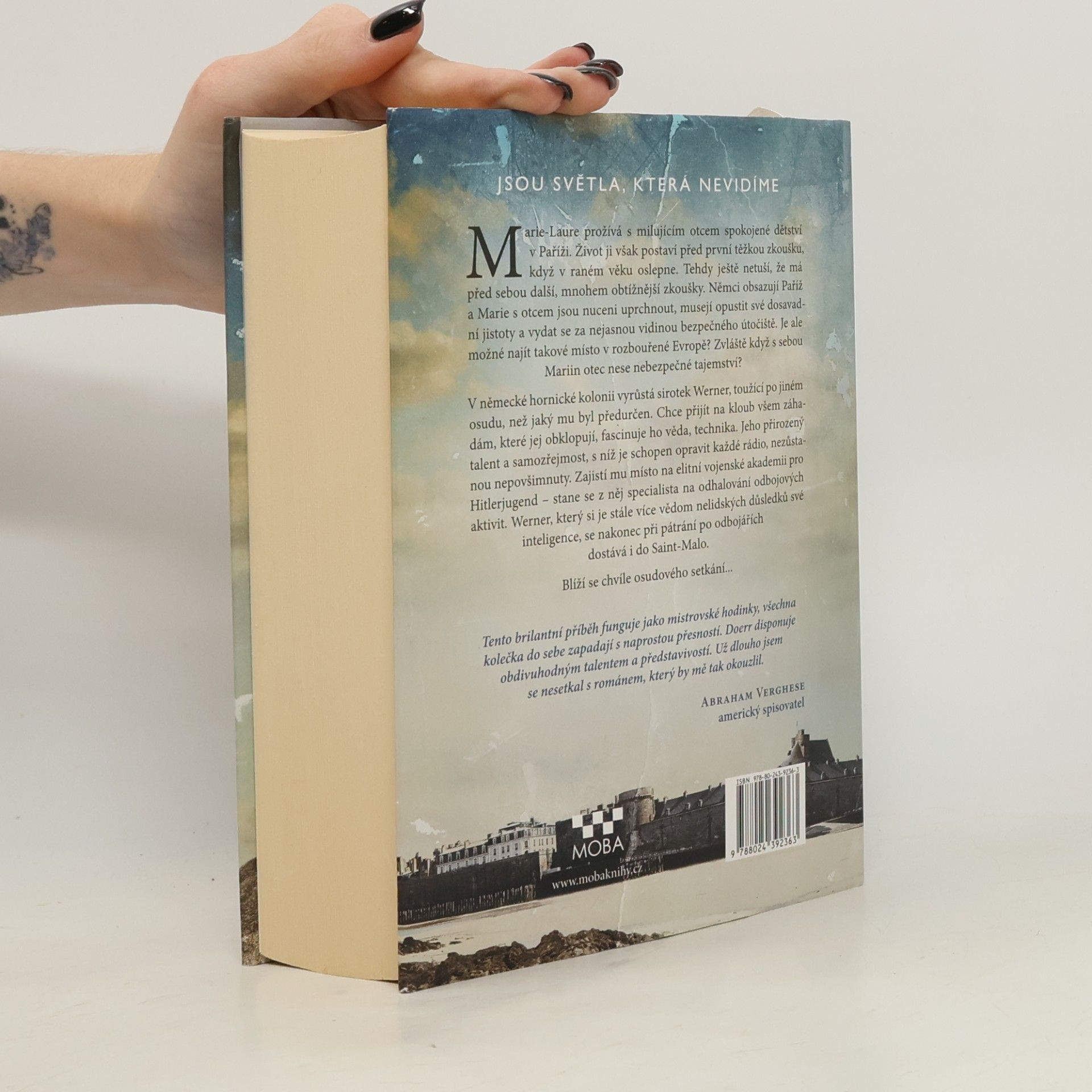 Anthony Doerr Jsou světla, která nevidíme