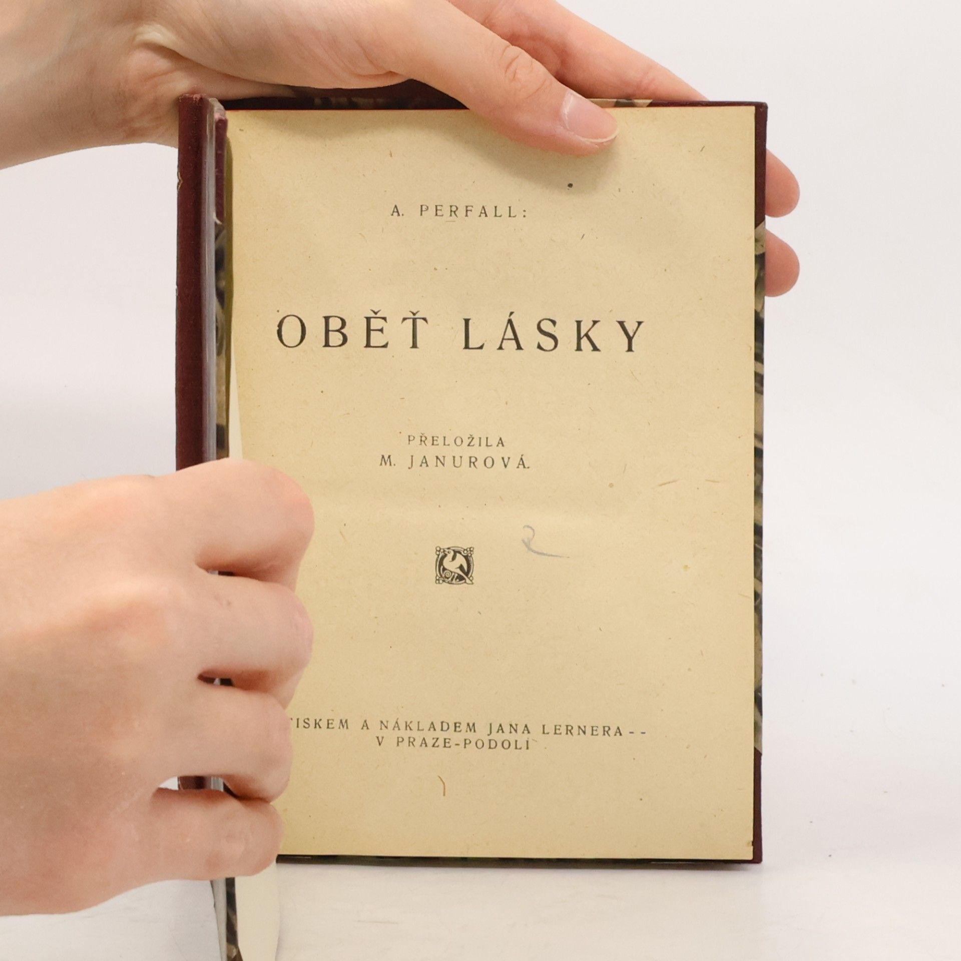 A. Perfall Oběť lásky