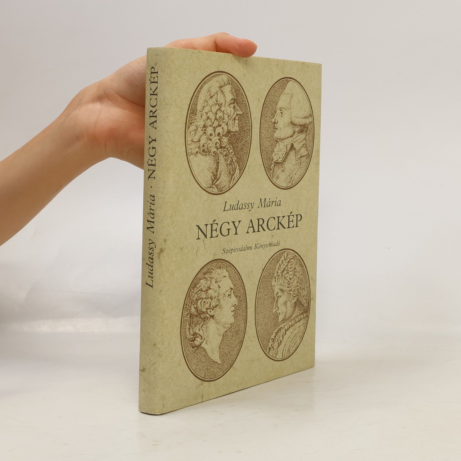 Ludassy Mária Négy arckép