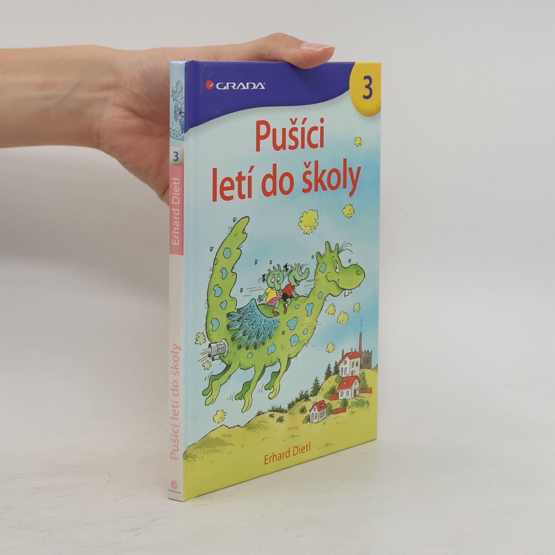 Erhard Dietl Pušíci letí do školy 3