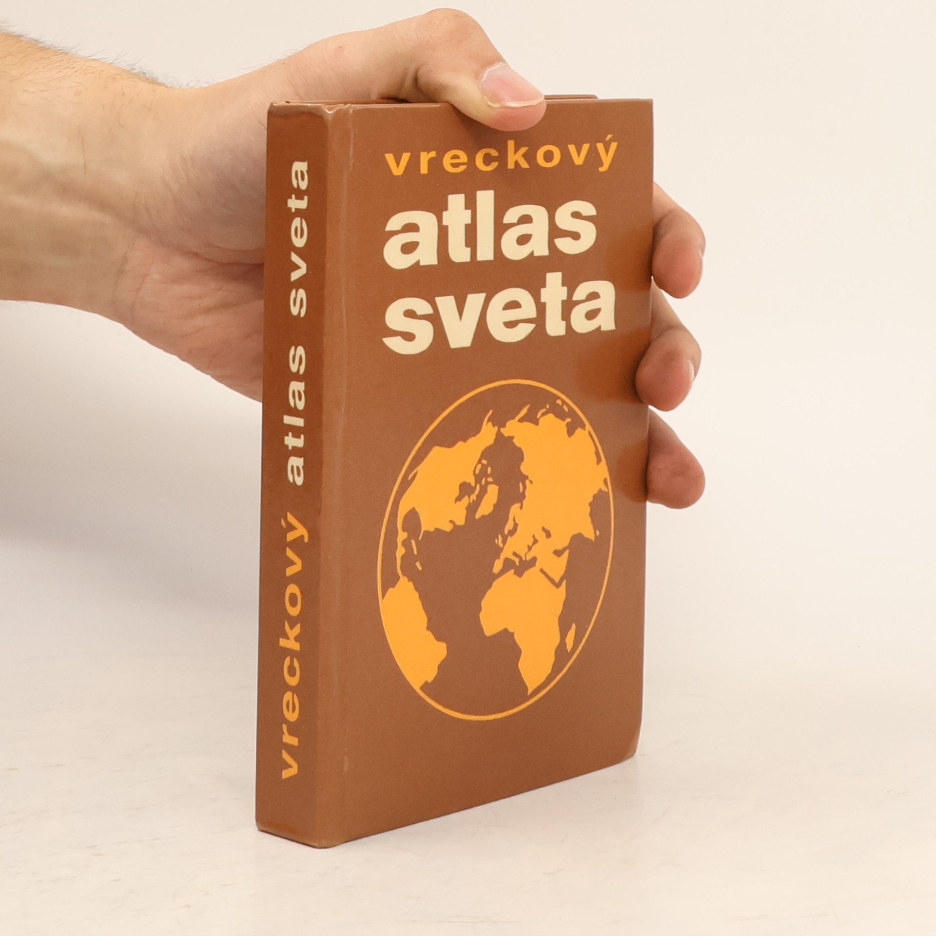 Autorenkollektiv Vreckový atlas sveta