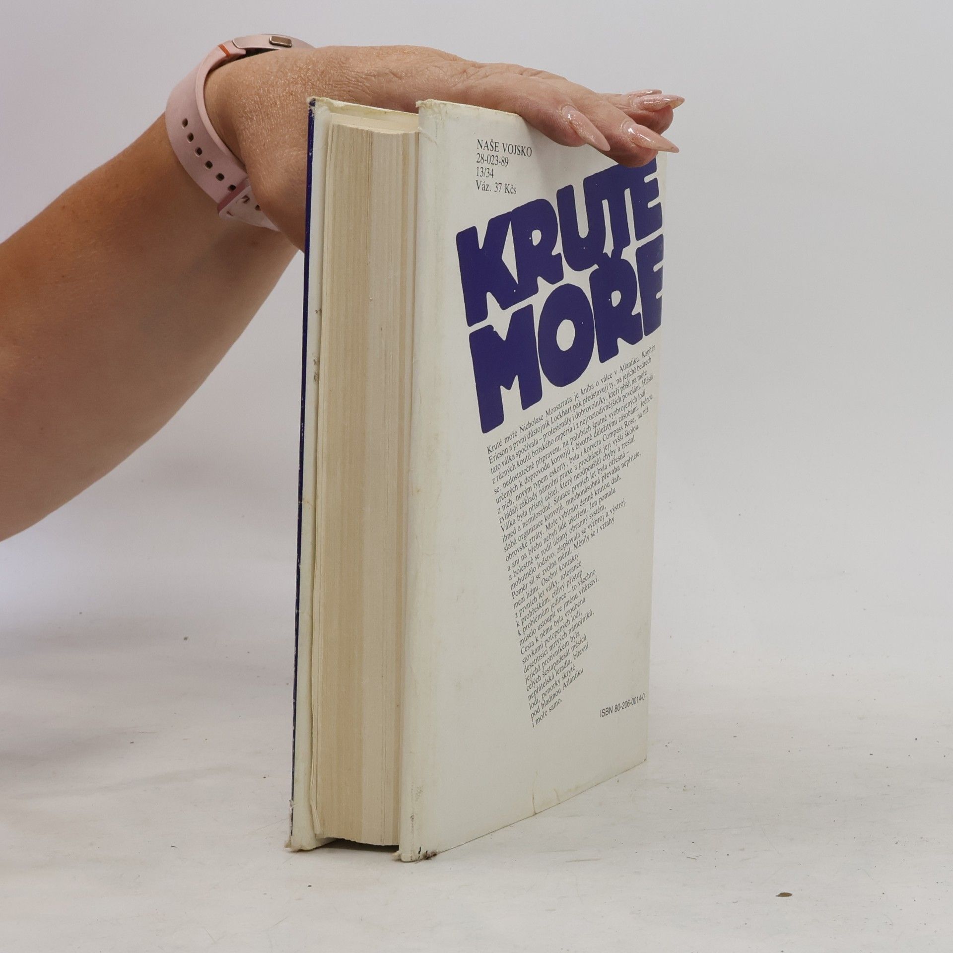 Nicholas Monsarrat Kruté moře