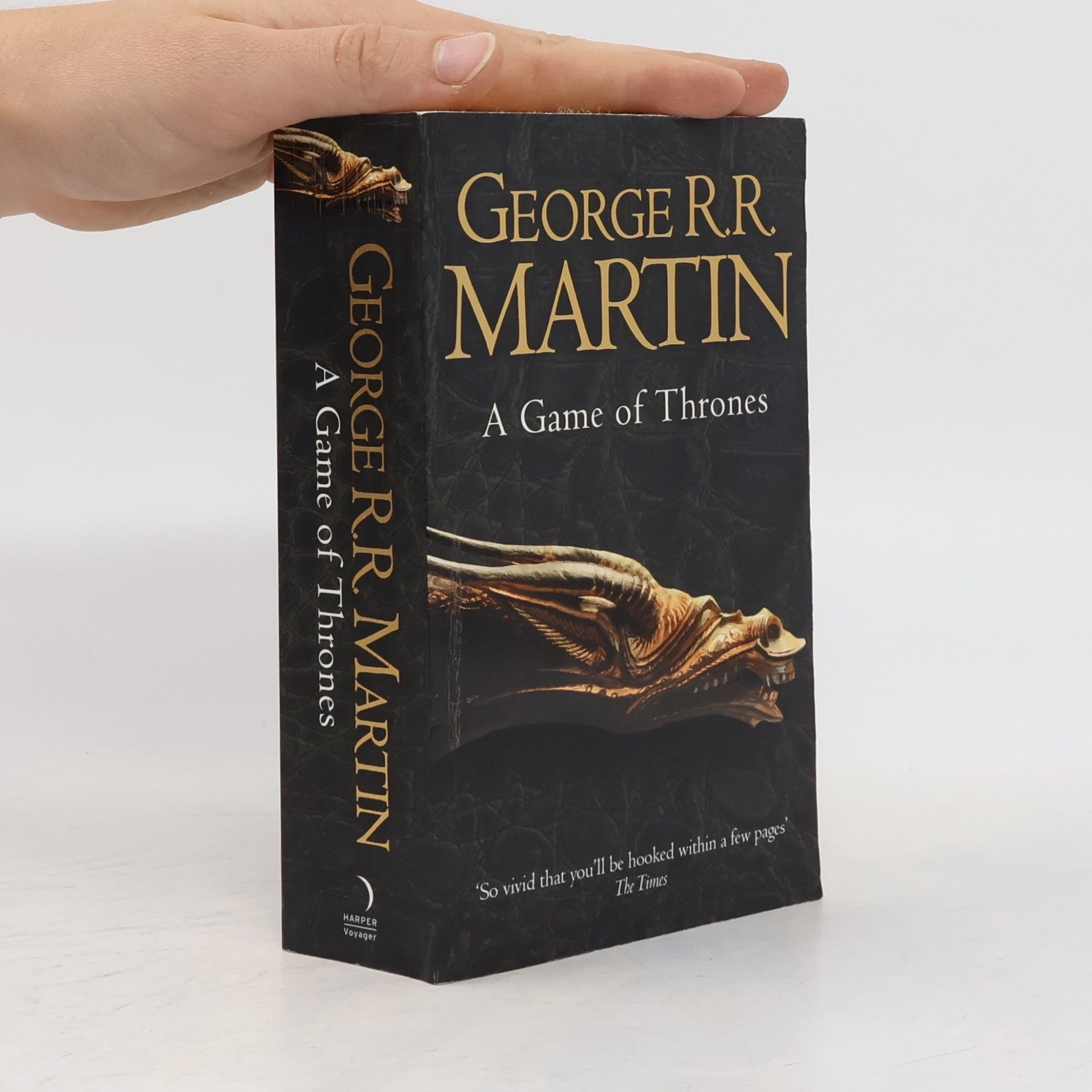 George R. R. Martin A Game of Thrones 1. A Song of Ice and Fire