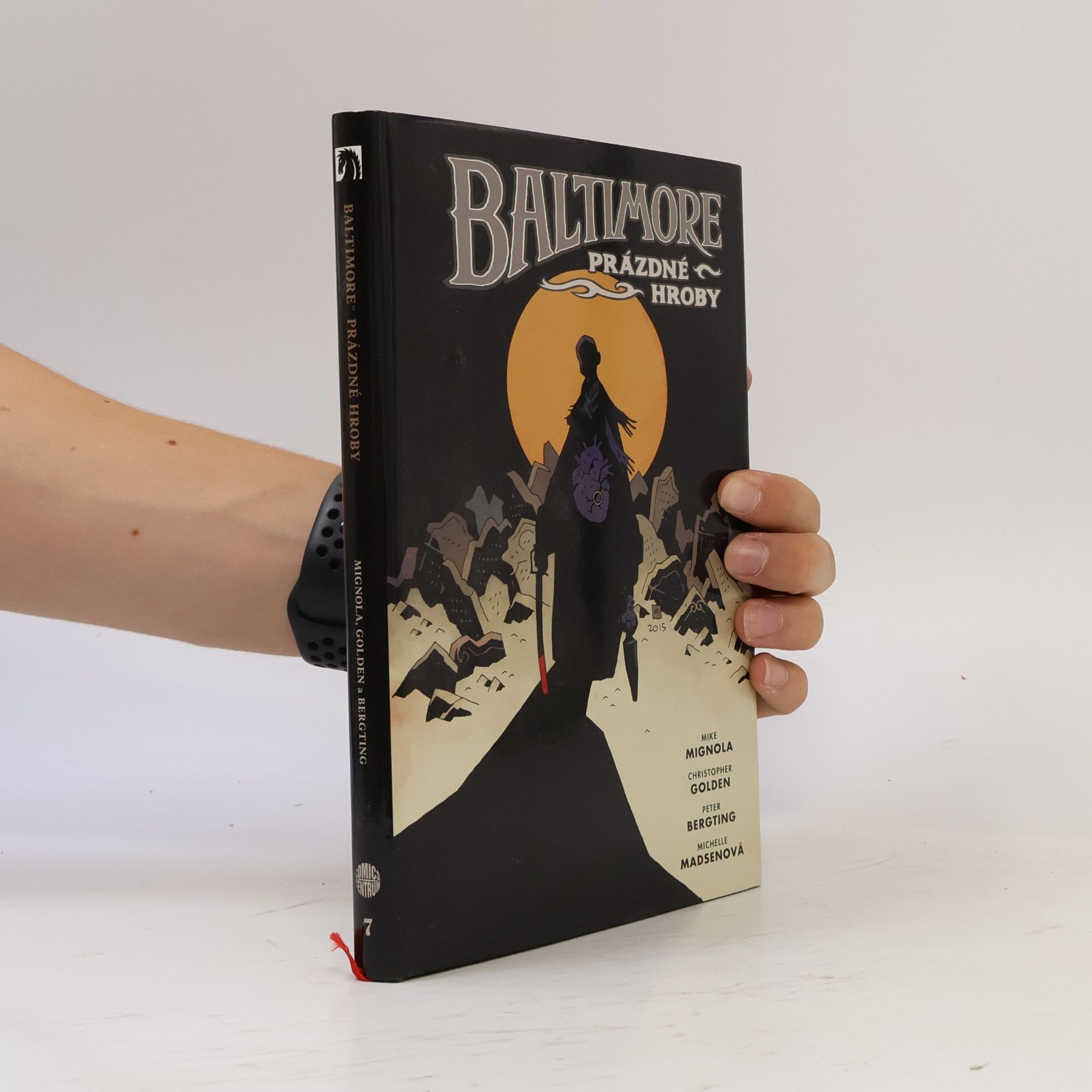 Mike Mignola Prázdné hroby