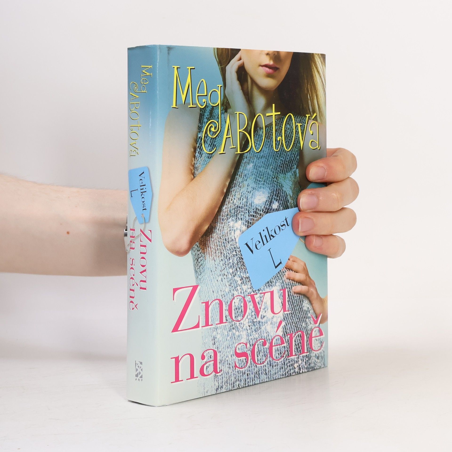 Meg Cabot Velikost L znovu na scéně