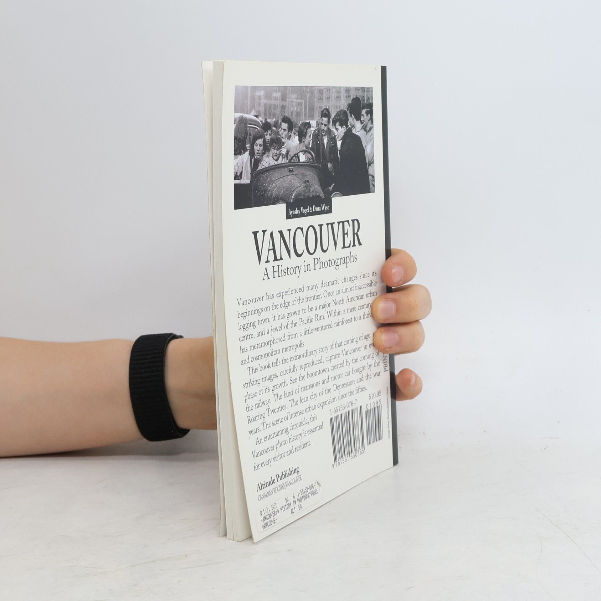 Aynsley Vogel Vancouver, a History in Photographs