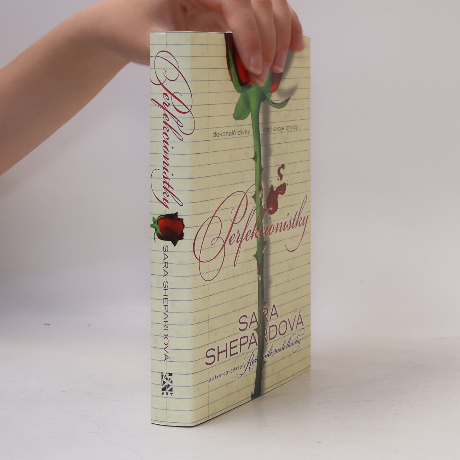 Sara Shepard Perfekcionistky