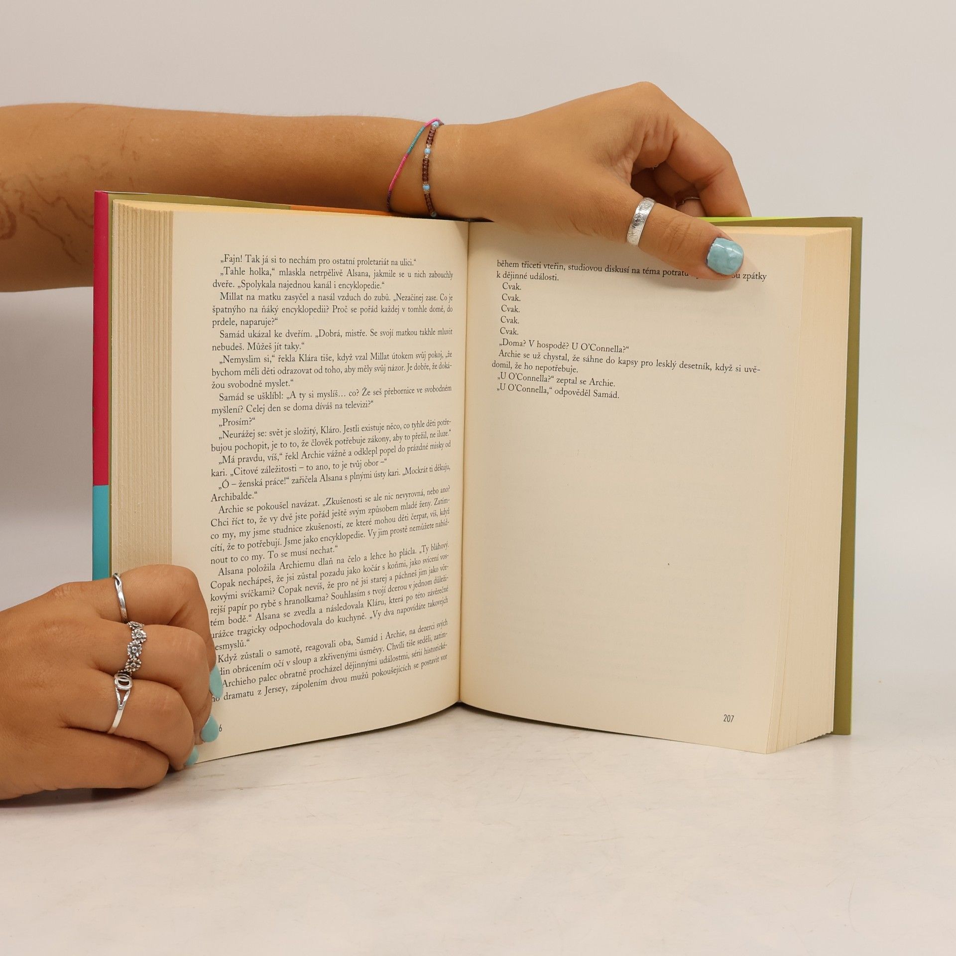 Zadie Smith Bílé zuby