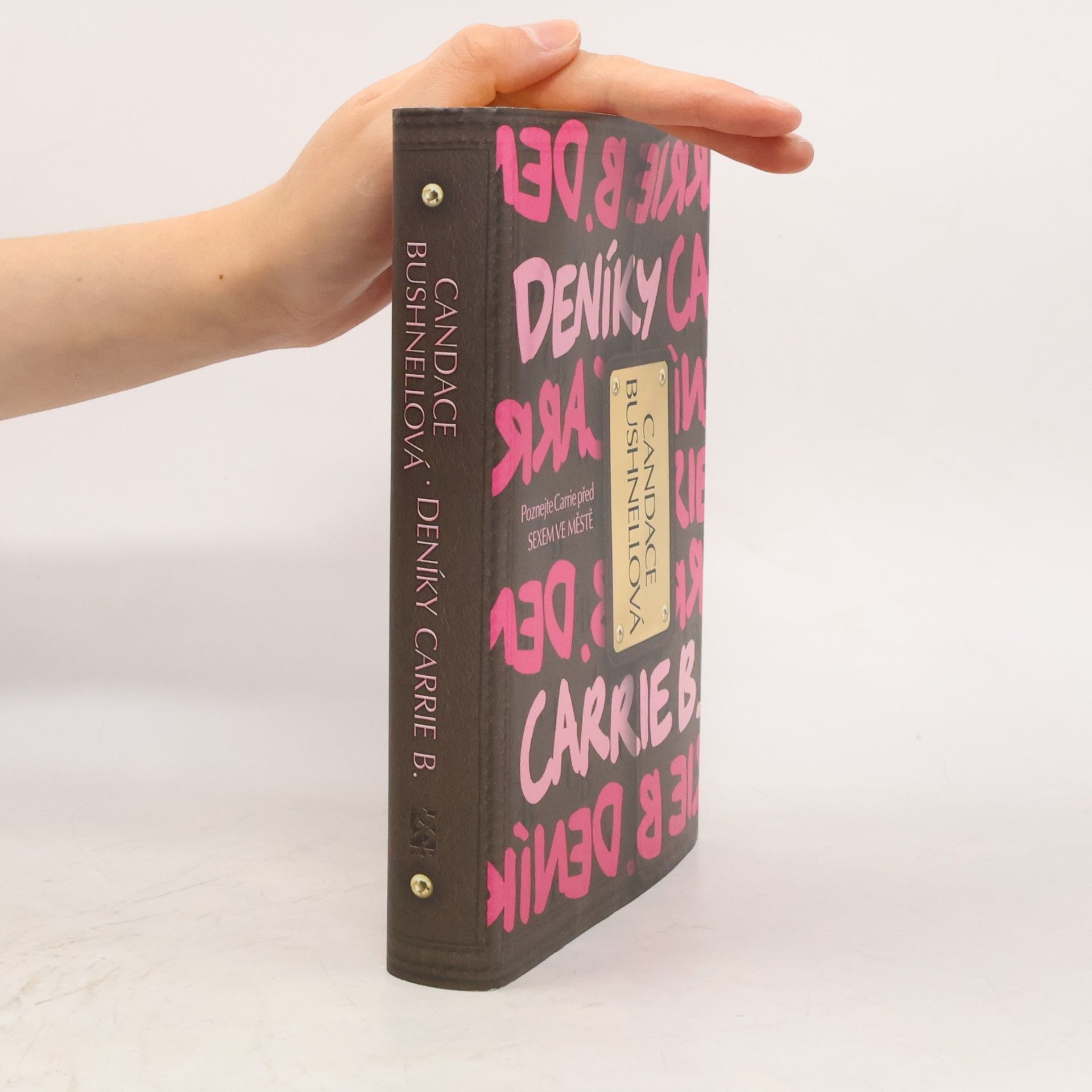 Candace Bushnell Deníky Carrie B.