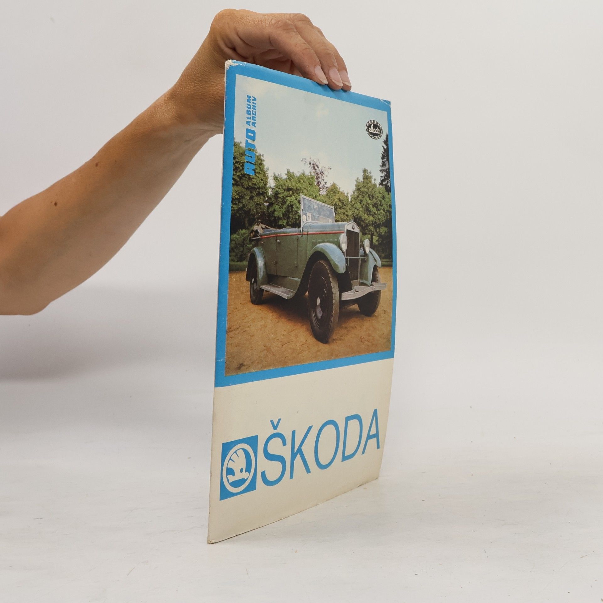 Antonín Mocek Od prvních škodovek po osobní automobily 105