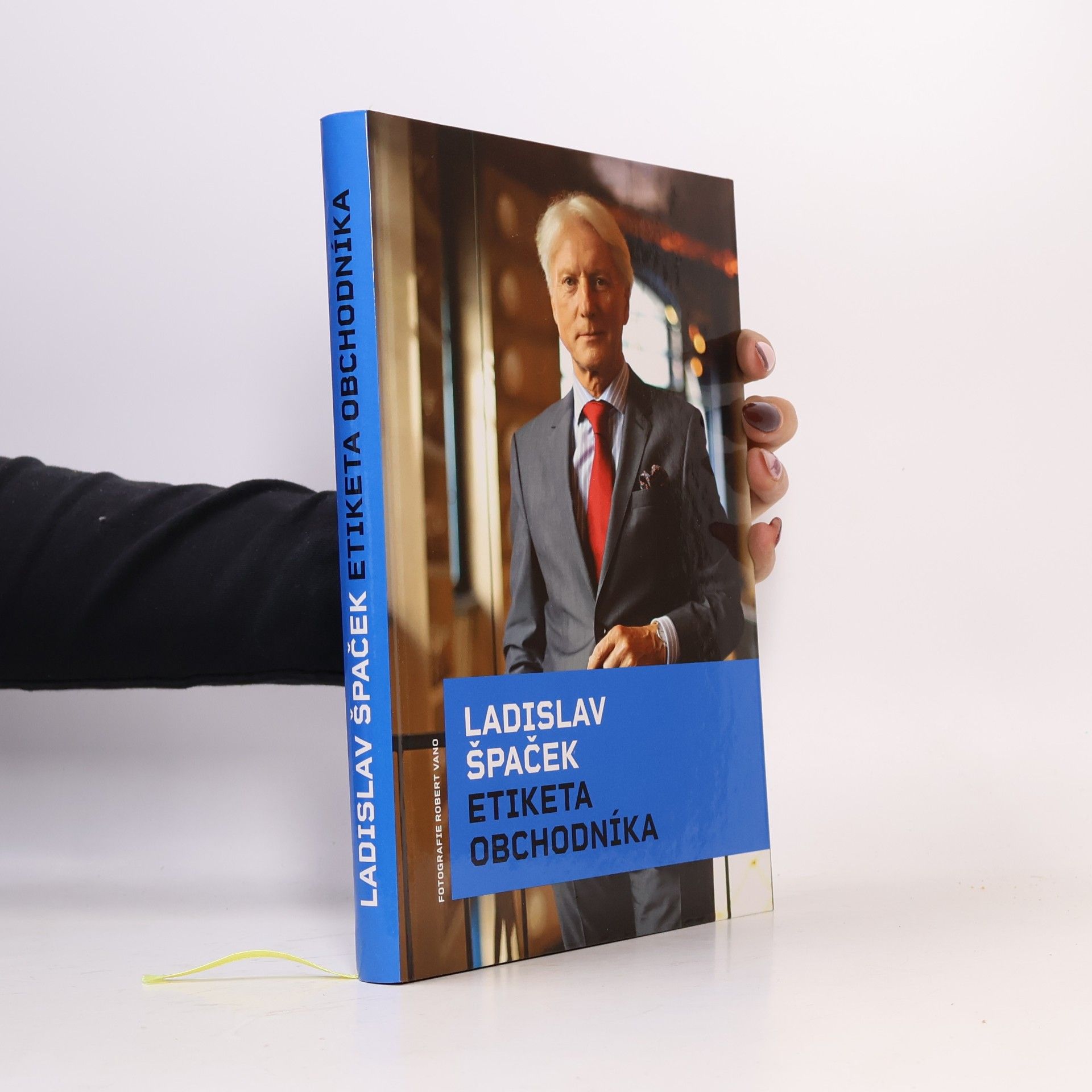 Etiketa obchodníka