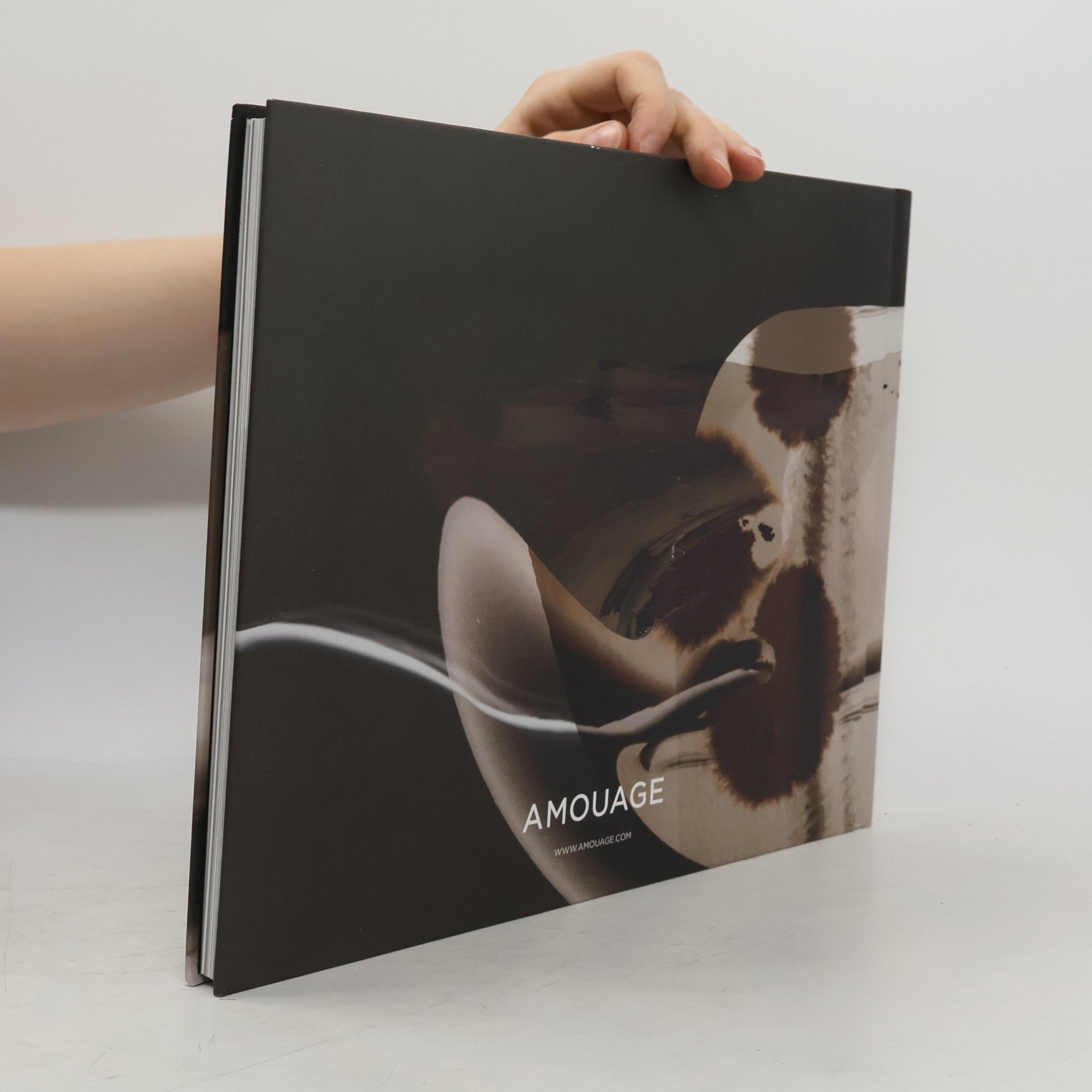 kolektiv Amouage