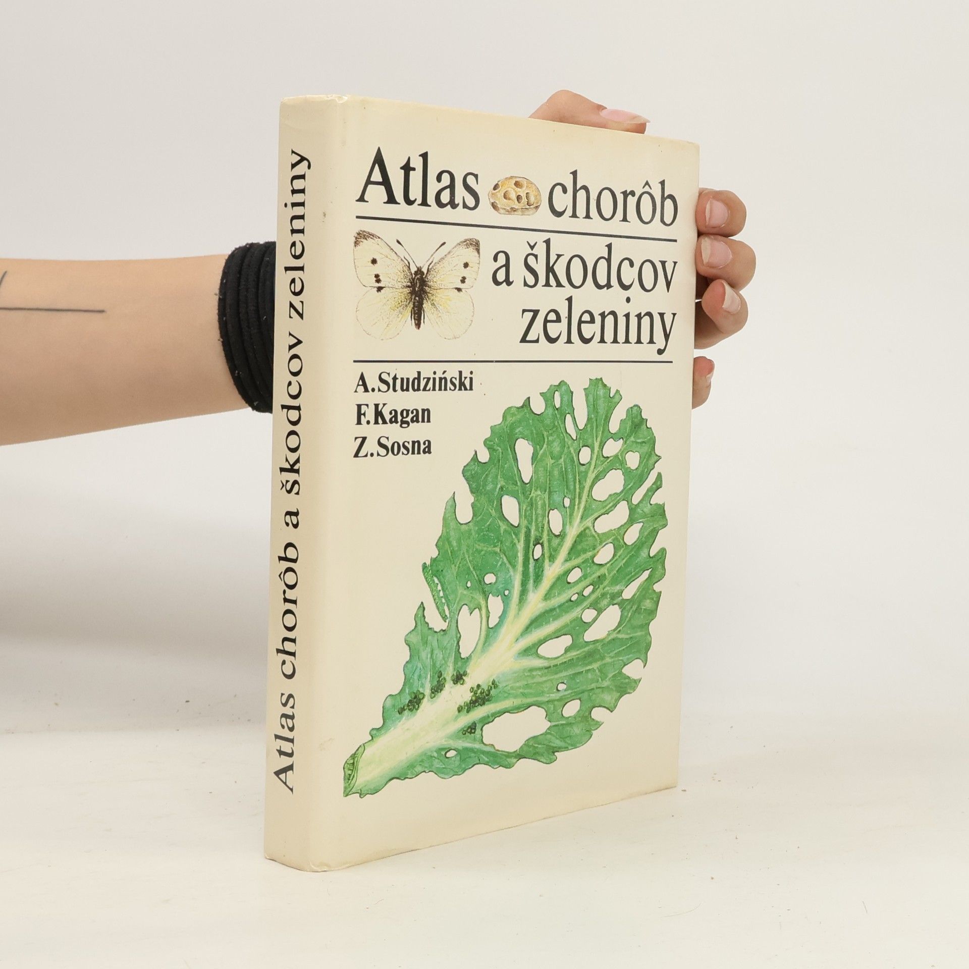 Z. Sosna Atlas chorôb a škodcov zeleniny