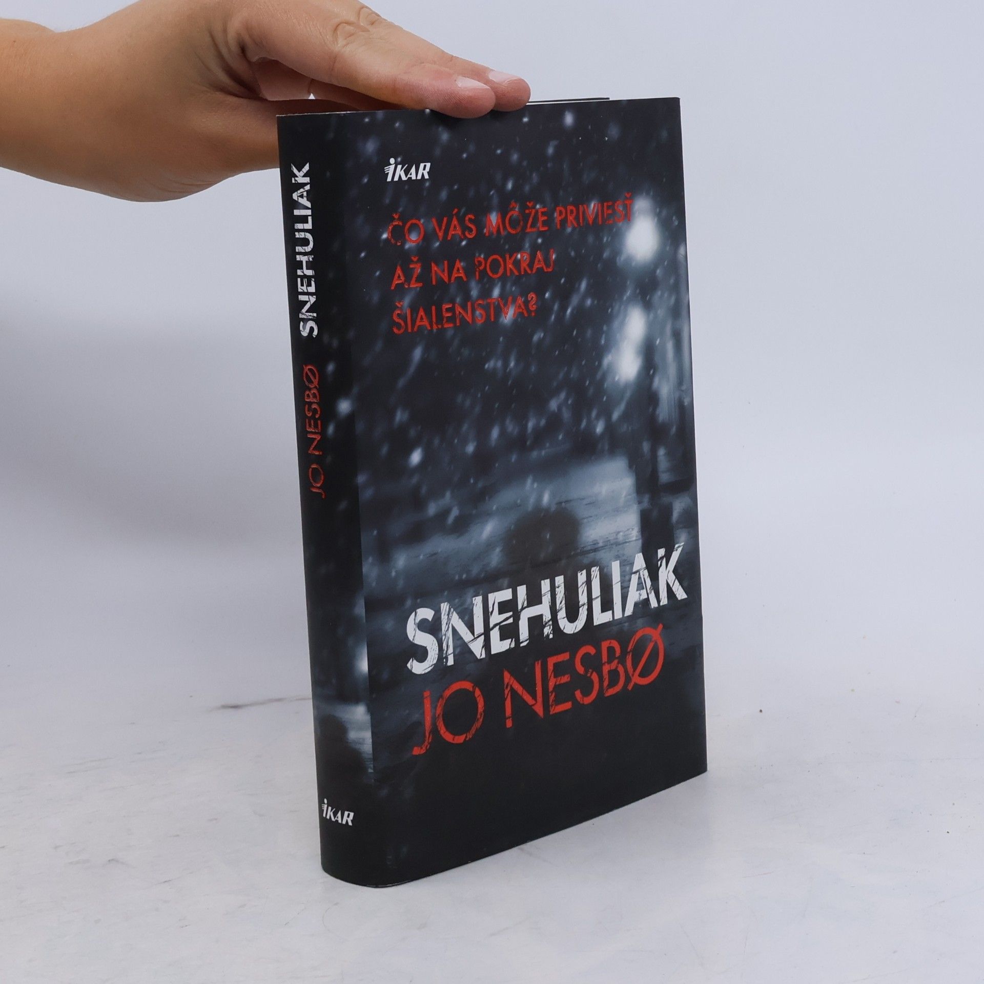 Jo Nesbø Snehuliak