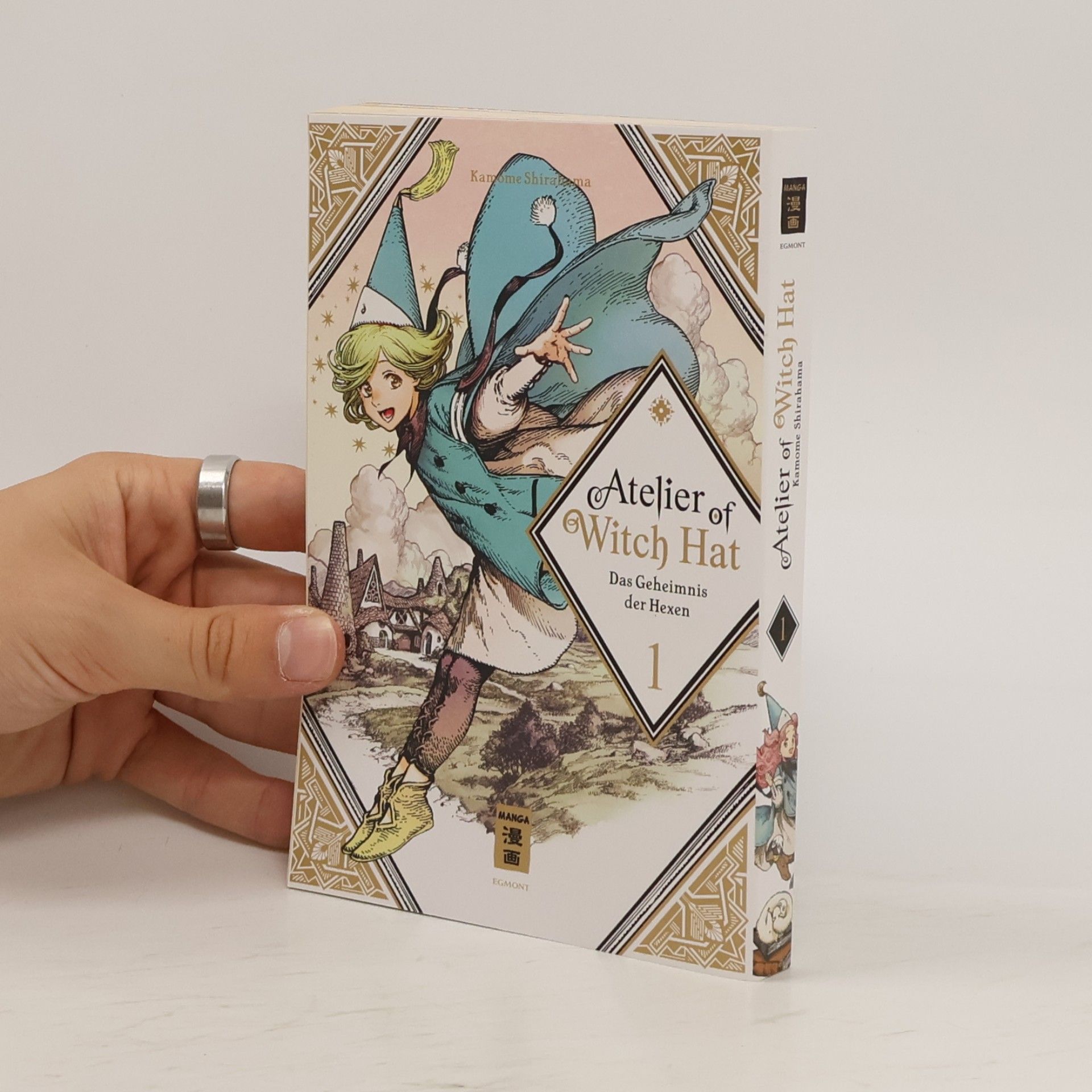 Kamome Shirahama Atelier of Witch Hat 01