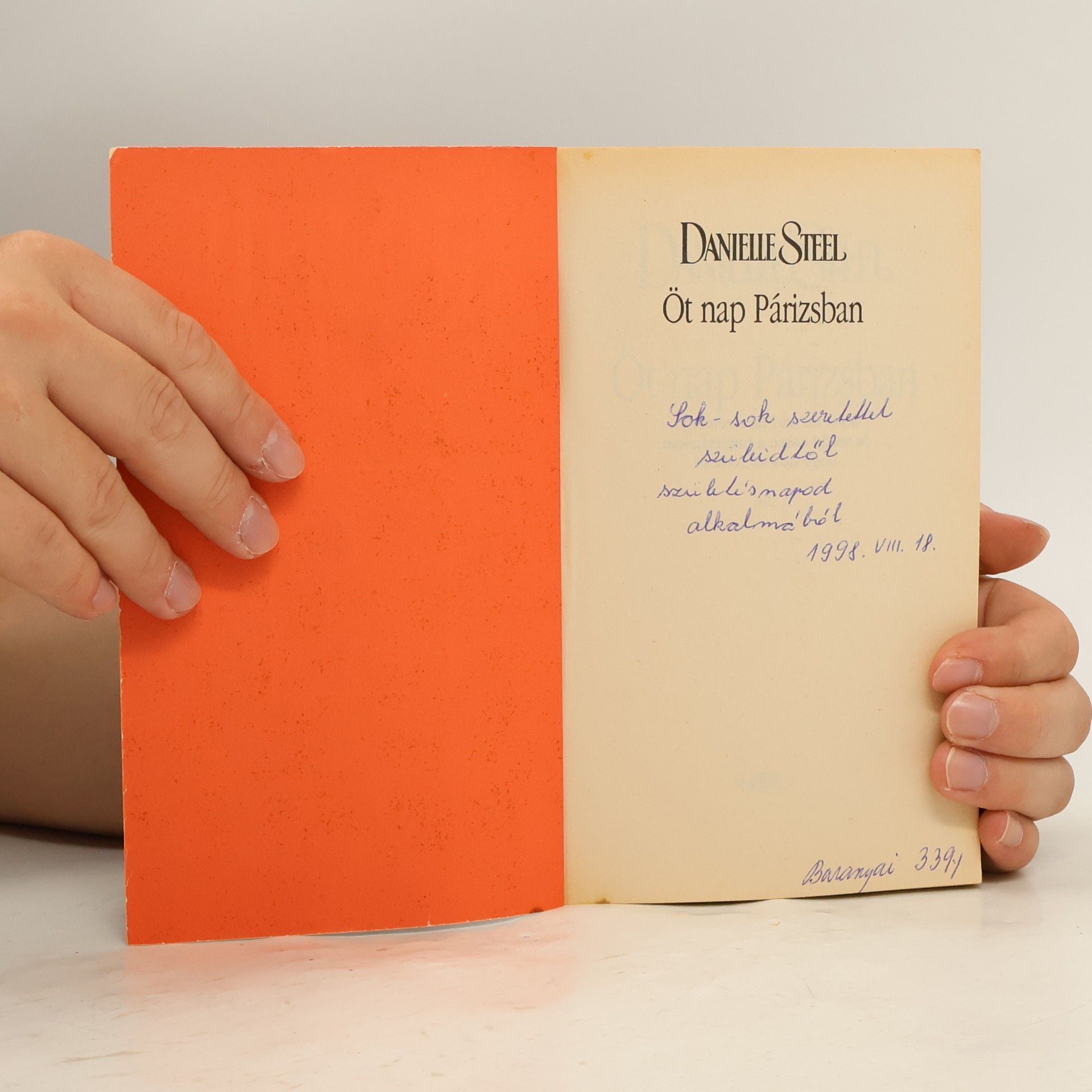Danielle Steel Öt nap Párizsban