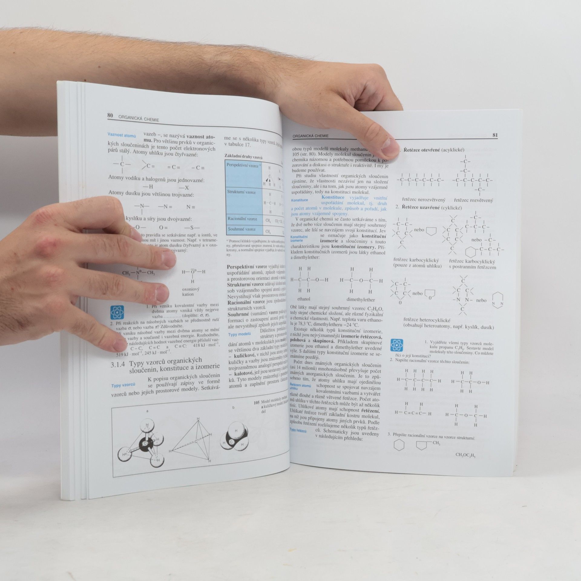 Autorenkollektiv Chemie pro střední školy