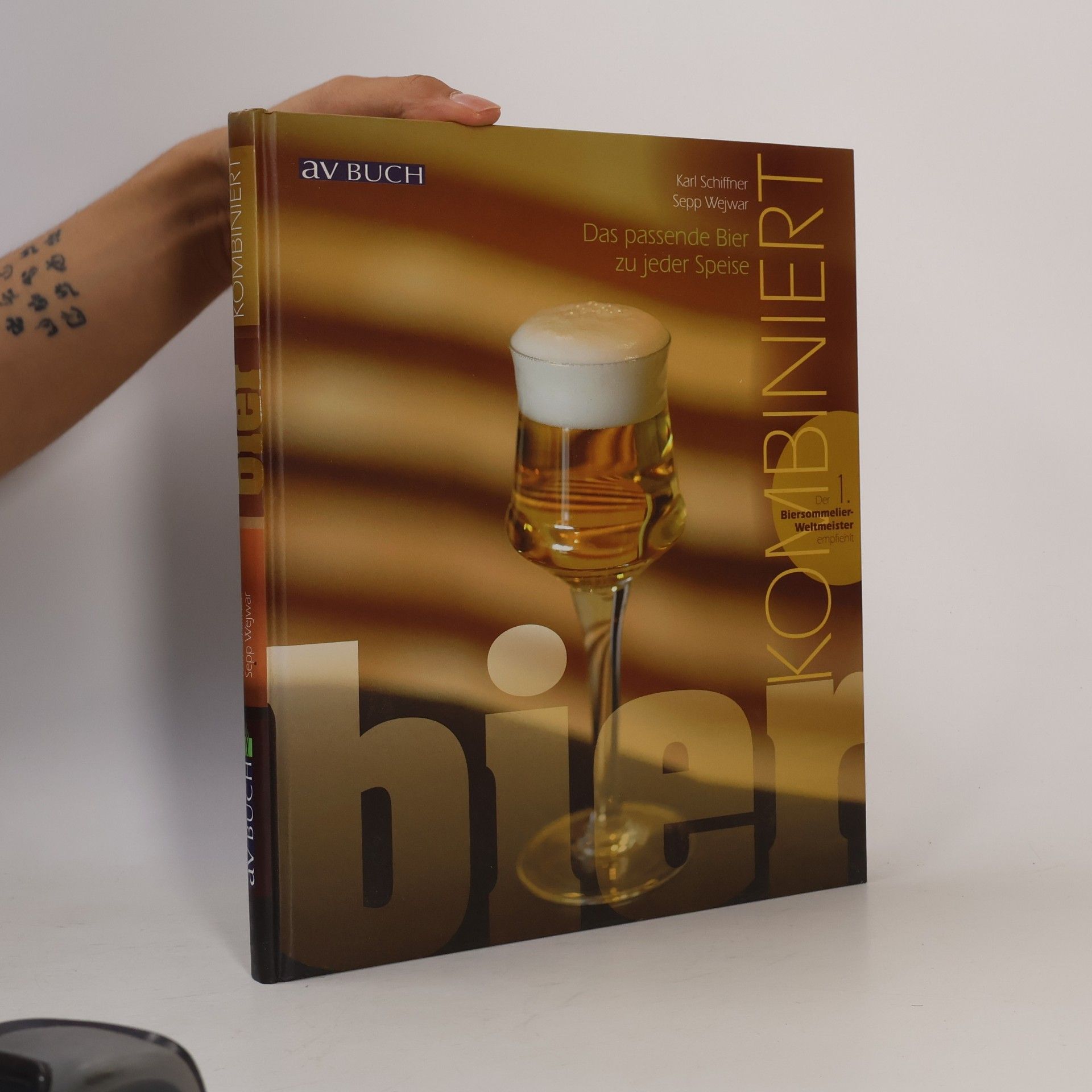 Karl Schiffner Bier kombiniert