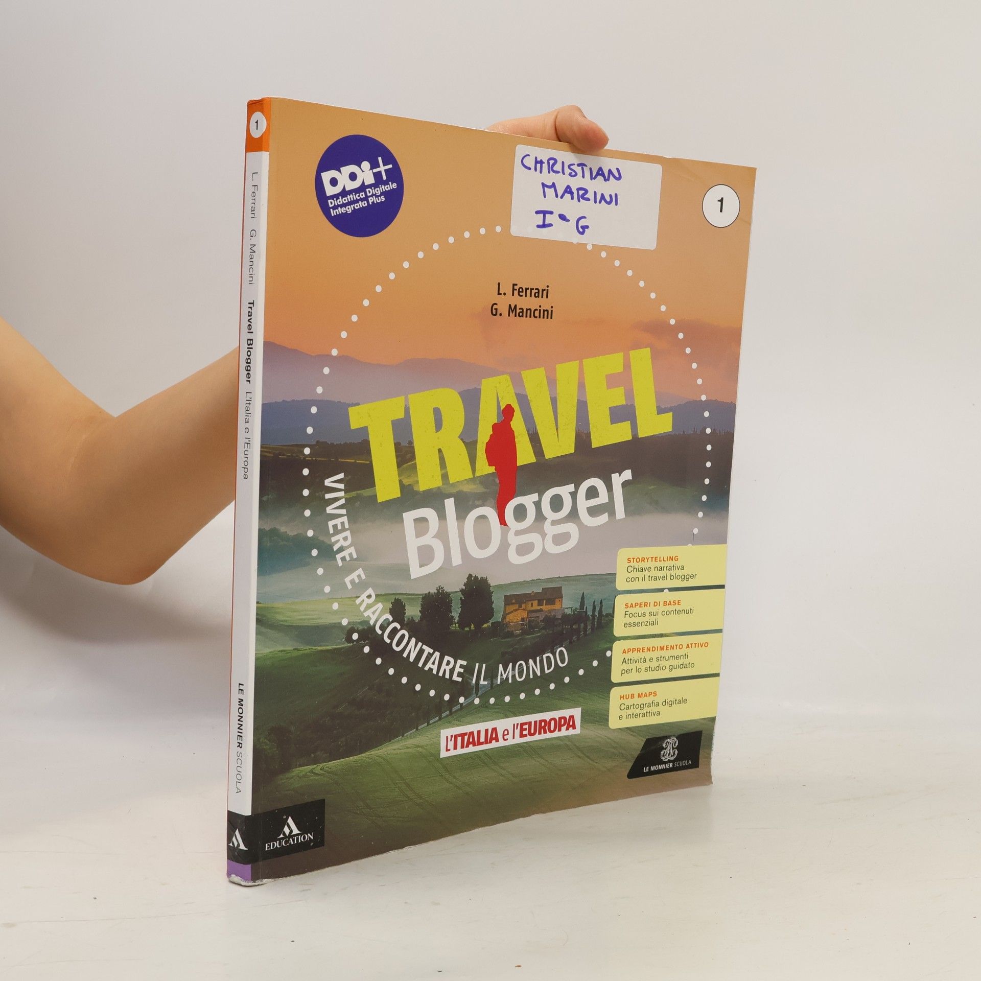 L. Ferrari Travel Blogger