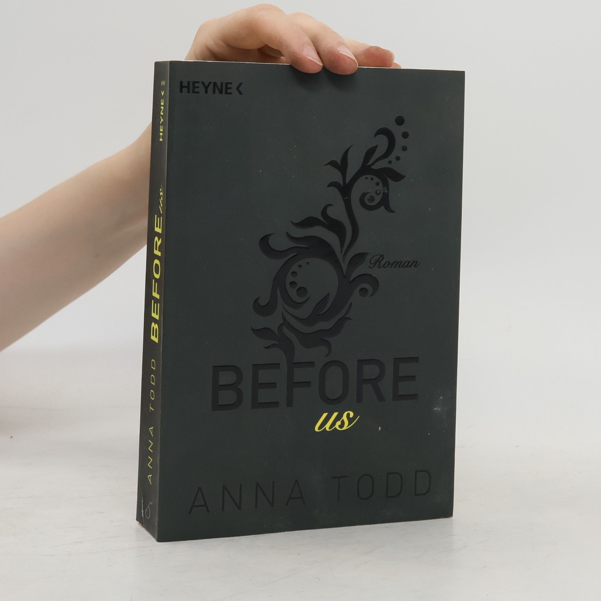 Anna Todd After 5. Before Us