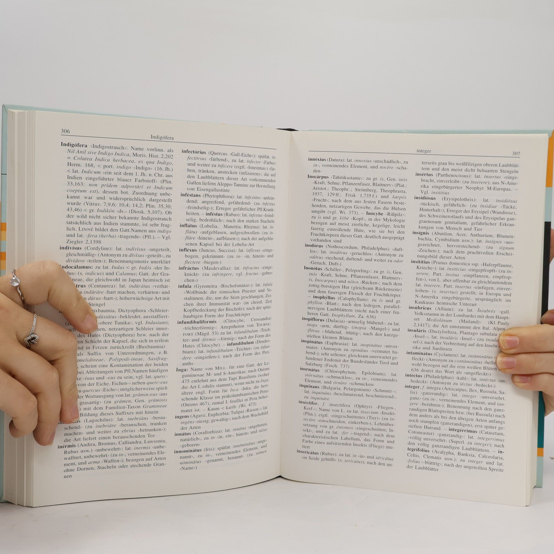 Helmut Genaust Etymologisches Wörterbuch der botanischen Pflanzennamen