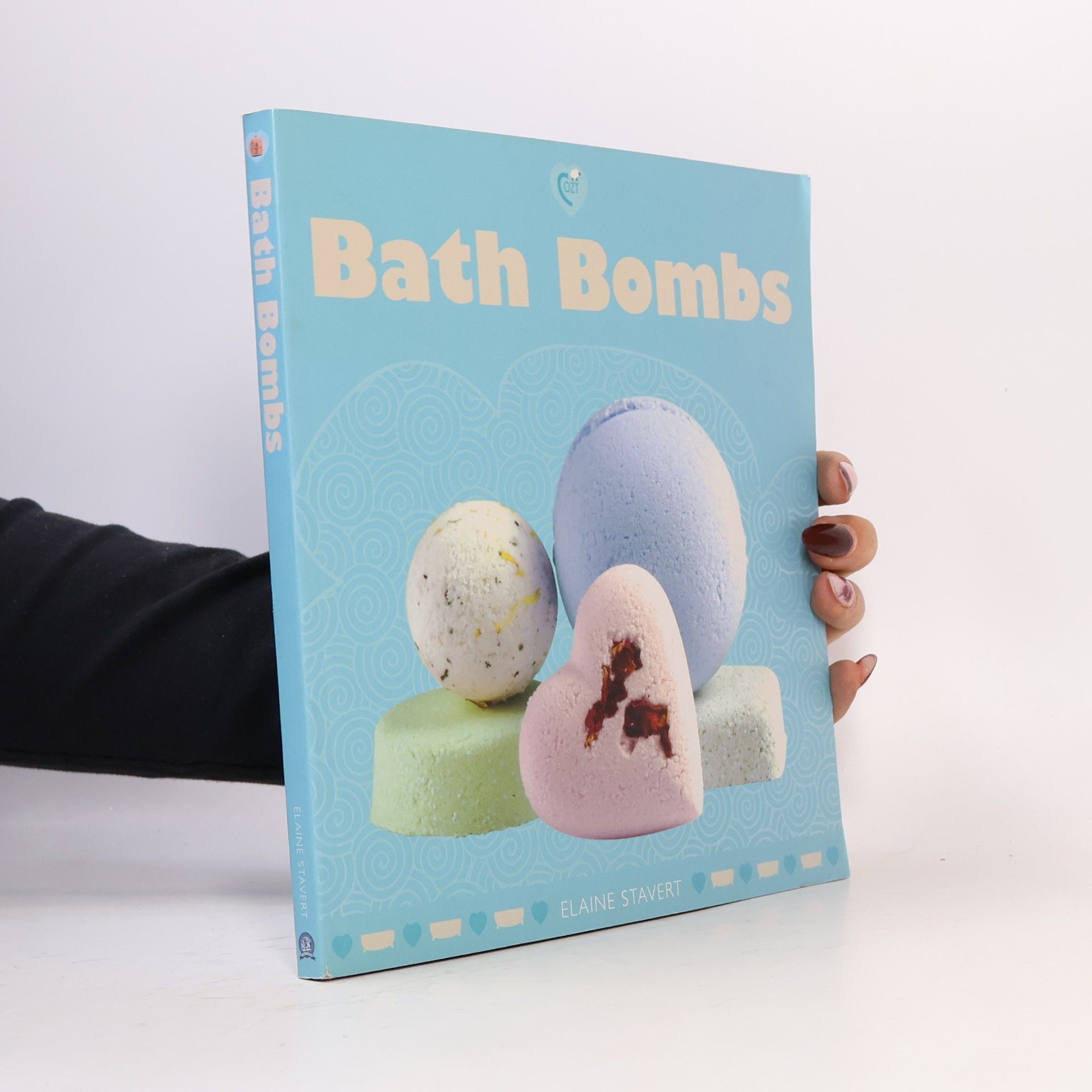 Elaine Stavert Bath Bombs