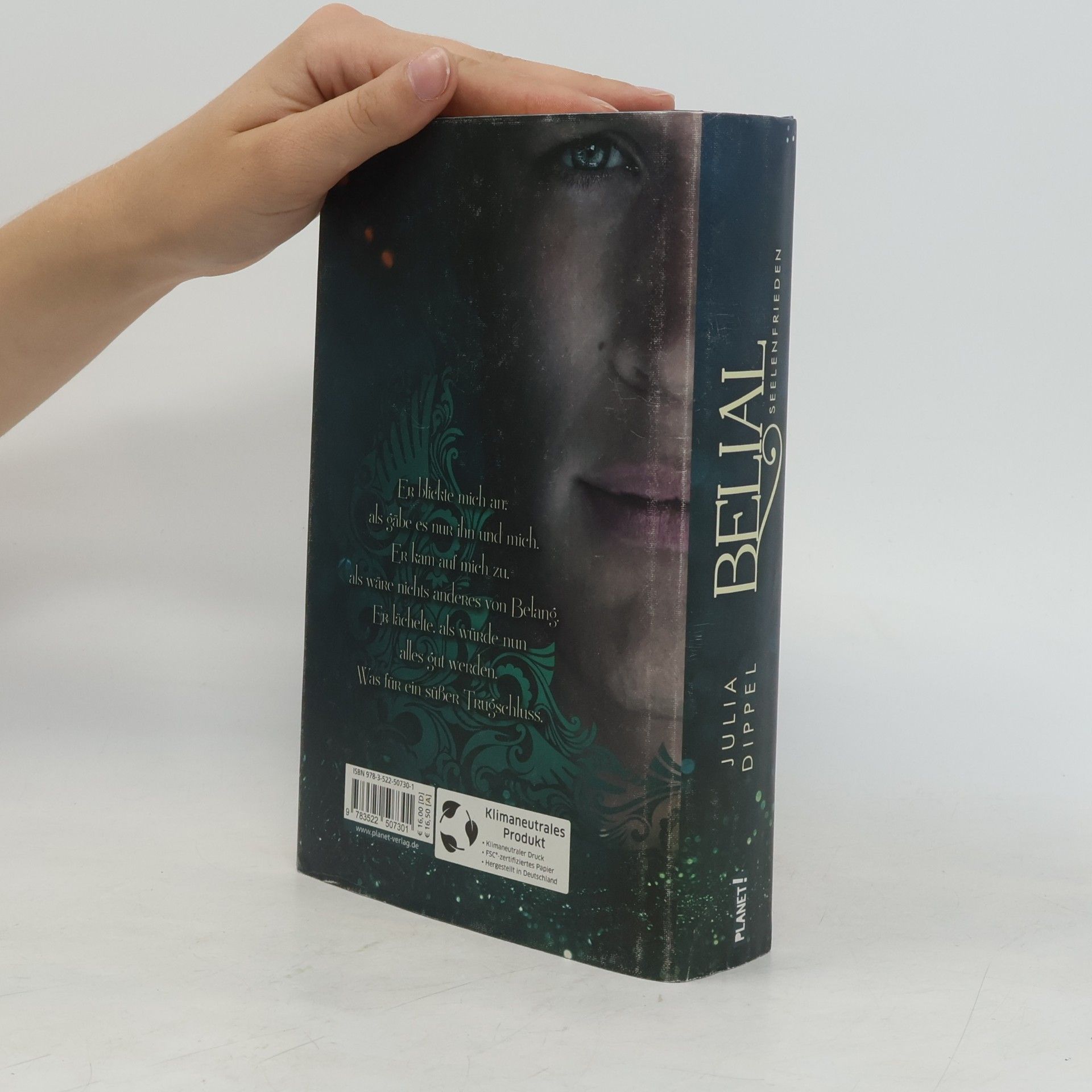 Julia Dippel Izara 6: Belial