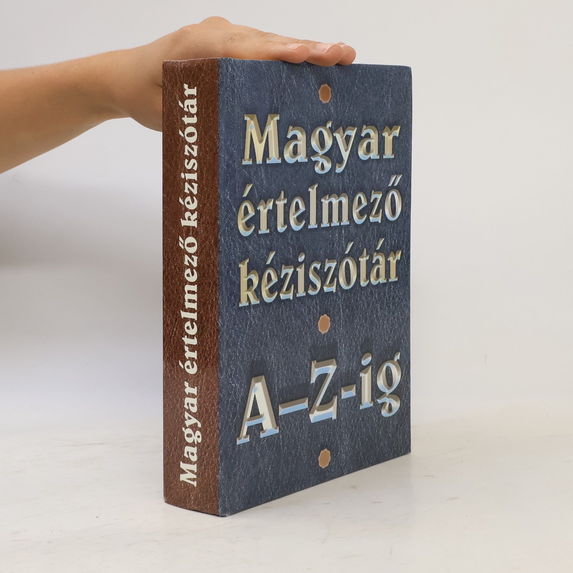 Auteurscollectief Magyar Értelmező Kéziszótár A-Z-IG