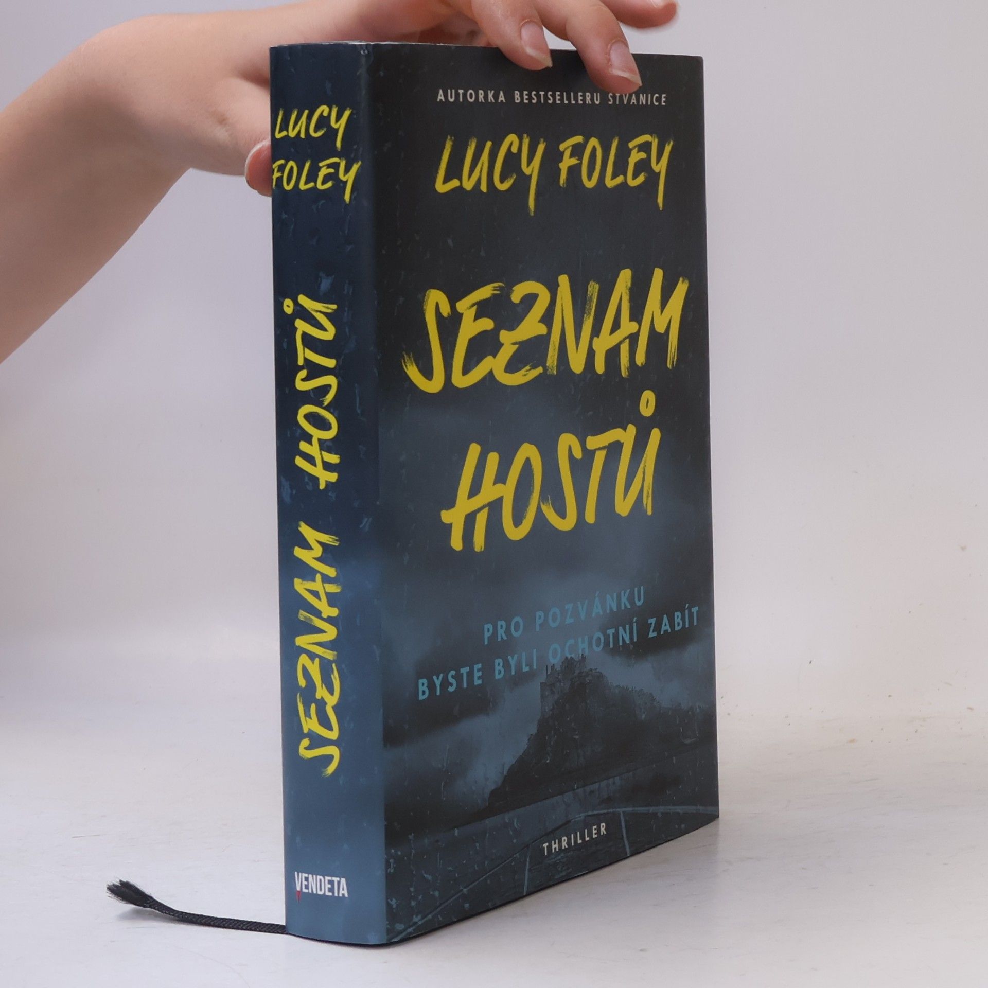 Lucy Foley Seznam hostů