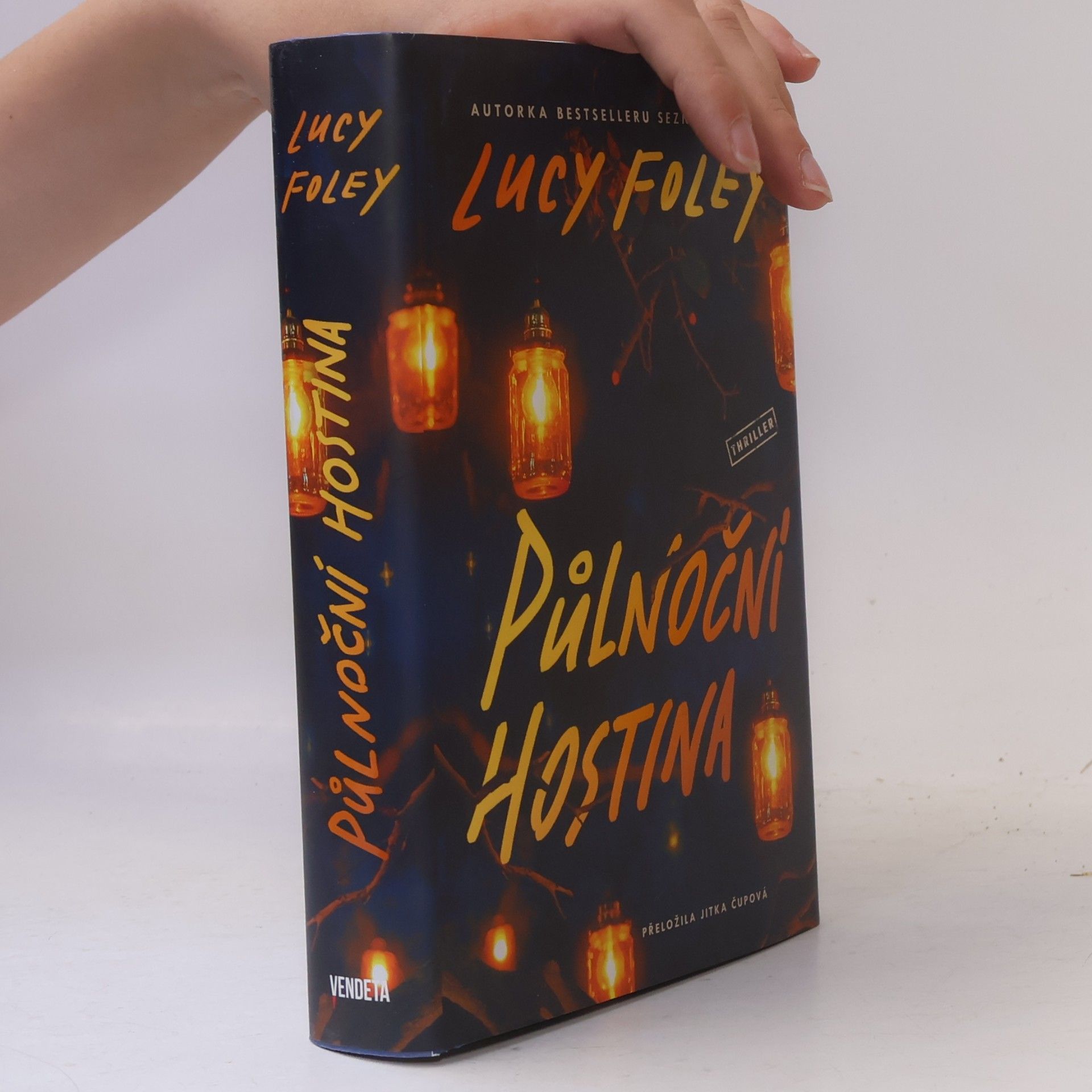 Lucy Foley Půlnoční hostina