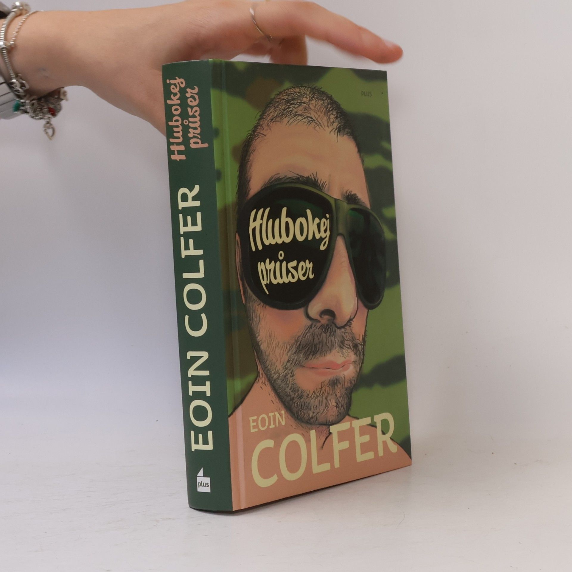 Eoin Colfer Hlubokej průser